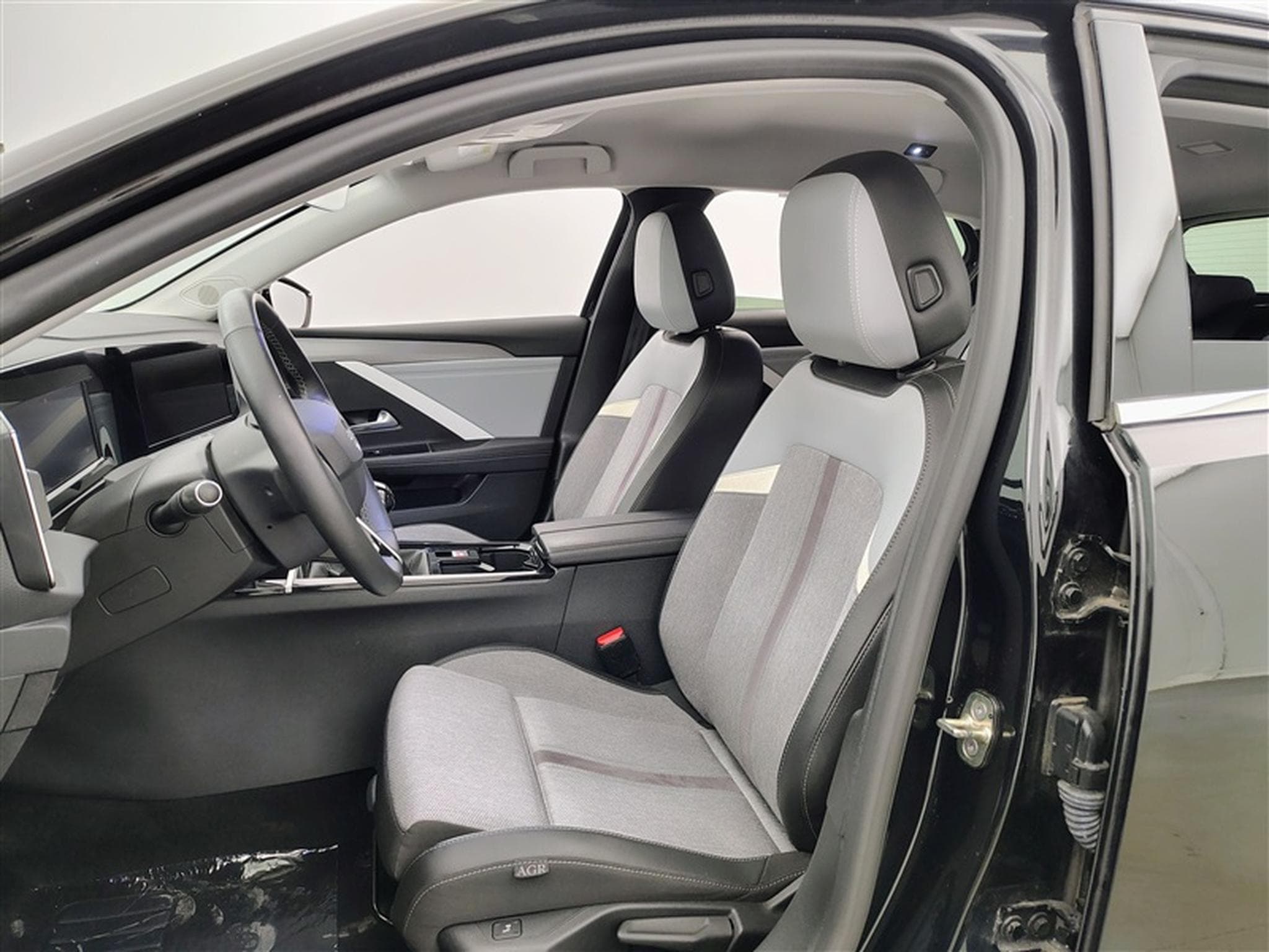 Opel Astra 1.2 Turbo Elegance Navi / FULL Led / PDC av+ar+ camera (2022) - Foto 7