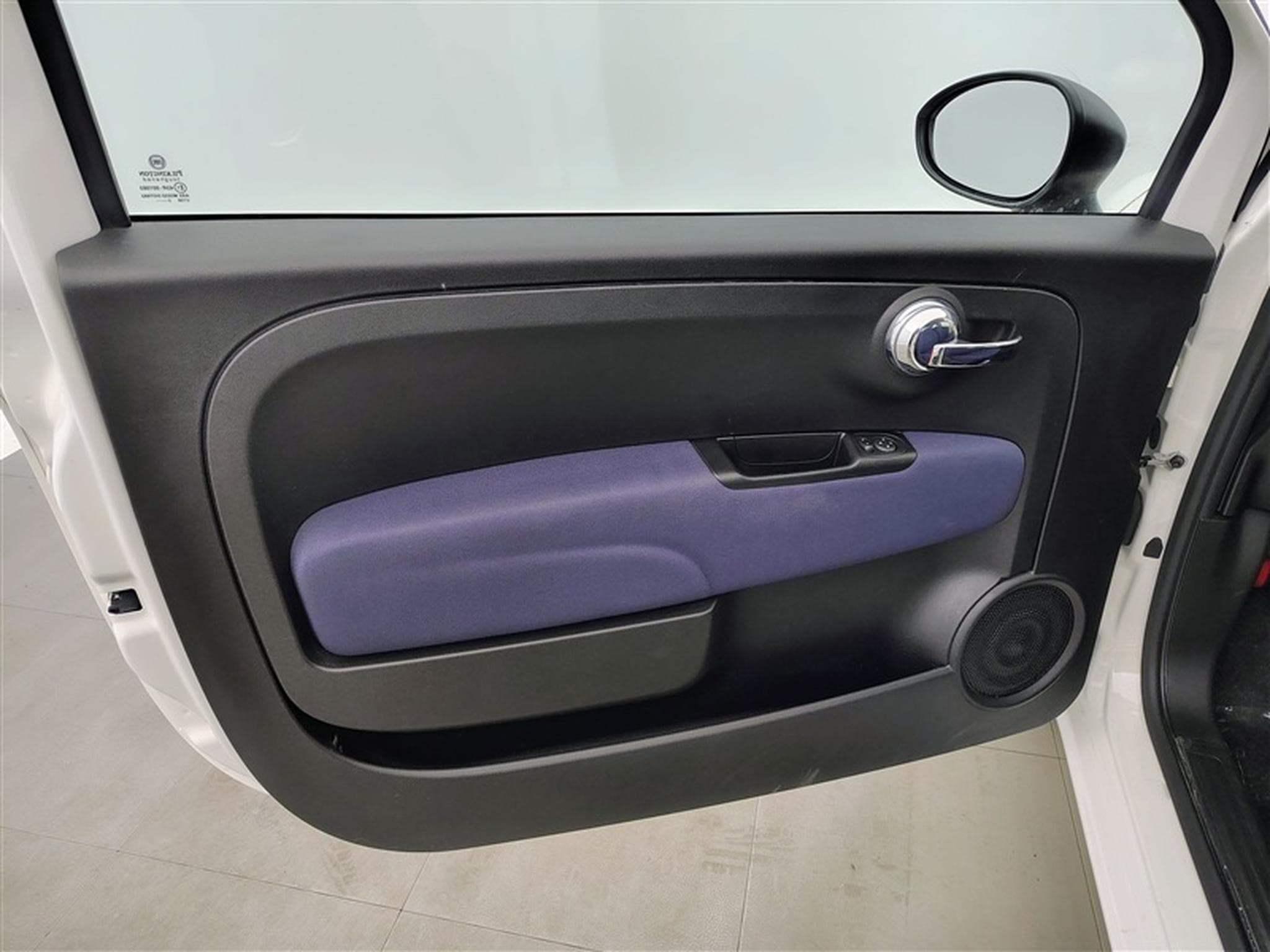 Fiat 500 1.0i MHEV (2022) - Foto 16