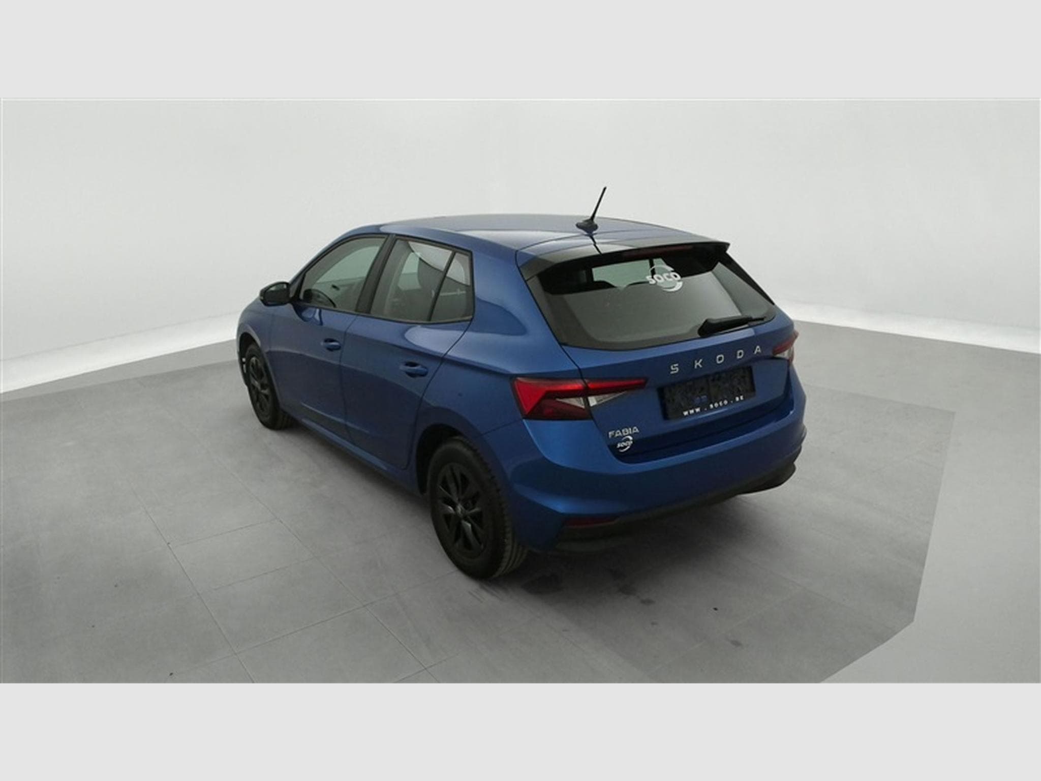 Skoda Fabia 1.0 TSI 95Cv Young Edition CARPLAY / CAMERA / FULL LED / ALU (2025) - Foto 2