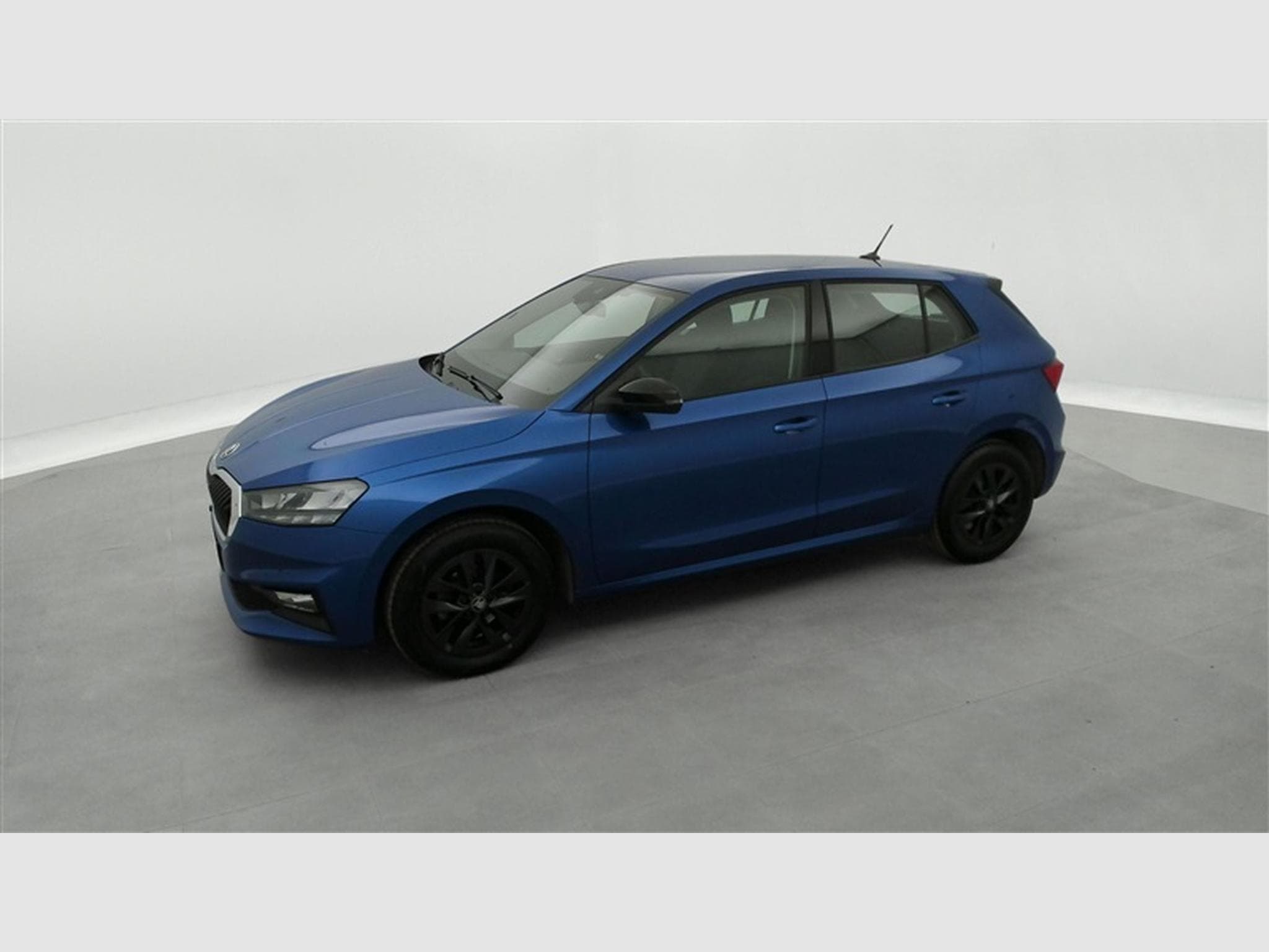 Skoda Fabia 1.0 TSI 95Cv Young Edition CARPLAY / CAMERA / FULL LED / ALU (2025) - Foto 21