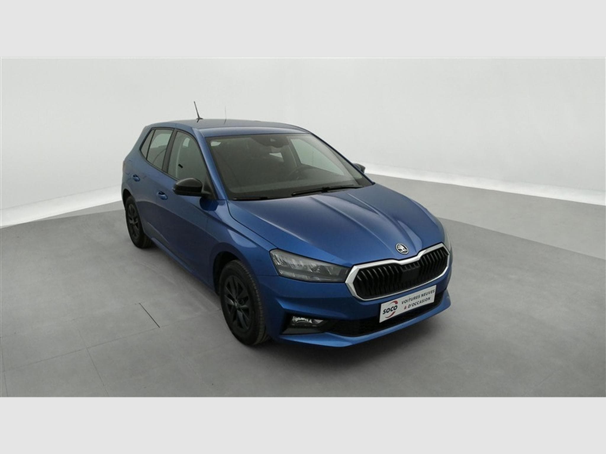 Skoda Fabia 1.0 TSI 95Cv Young Edition CARPLAY / CAMERA / FULL LED / ALU (2025) - Foto 22