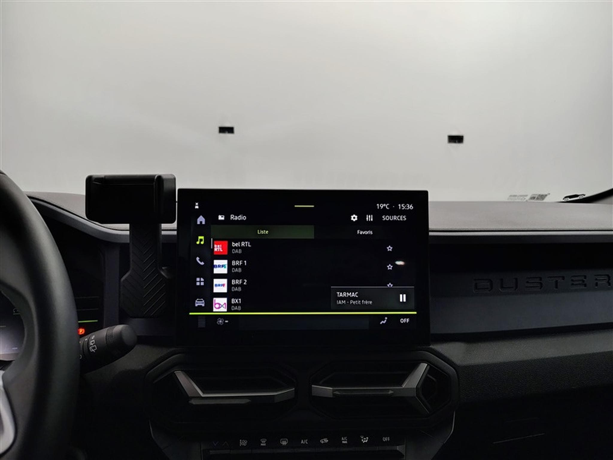 Dacia Duster 1.0 ECO-G Journey CARPLAY / FULL LED / CAMERA / JA 17" (2024) - Foto 11