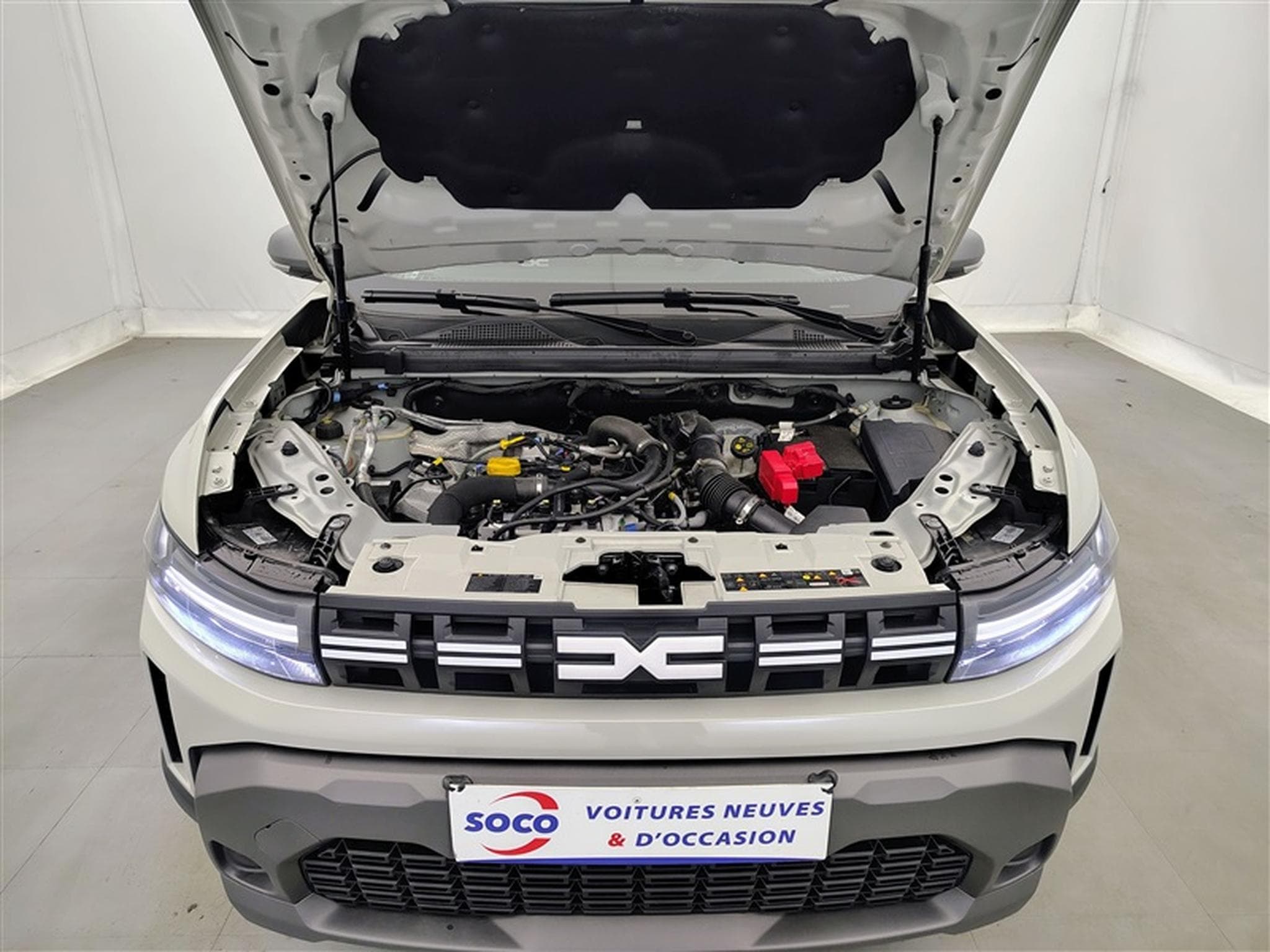 Dacia Duster 1.0 ECO-G Journey CARPLAY / FULL LED / CAMERA / JA 17" (2024) - Foto 18