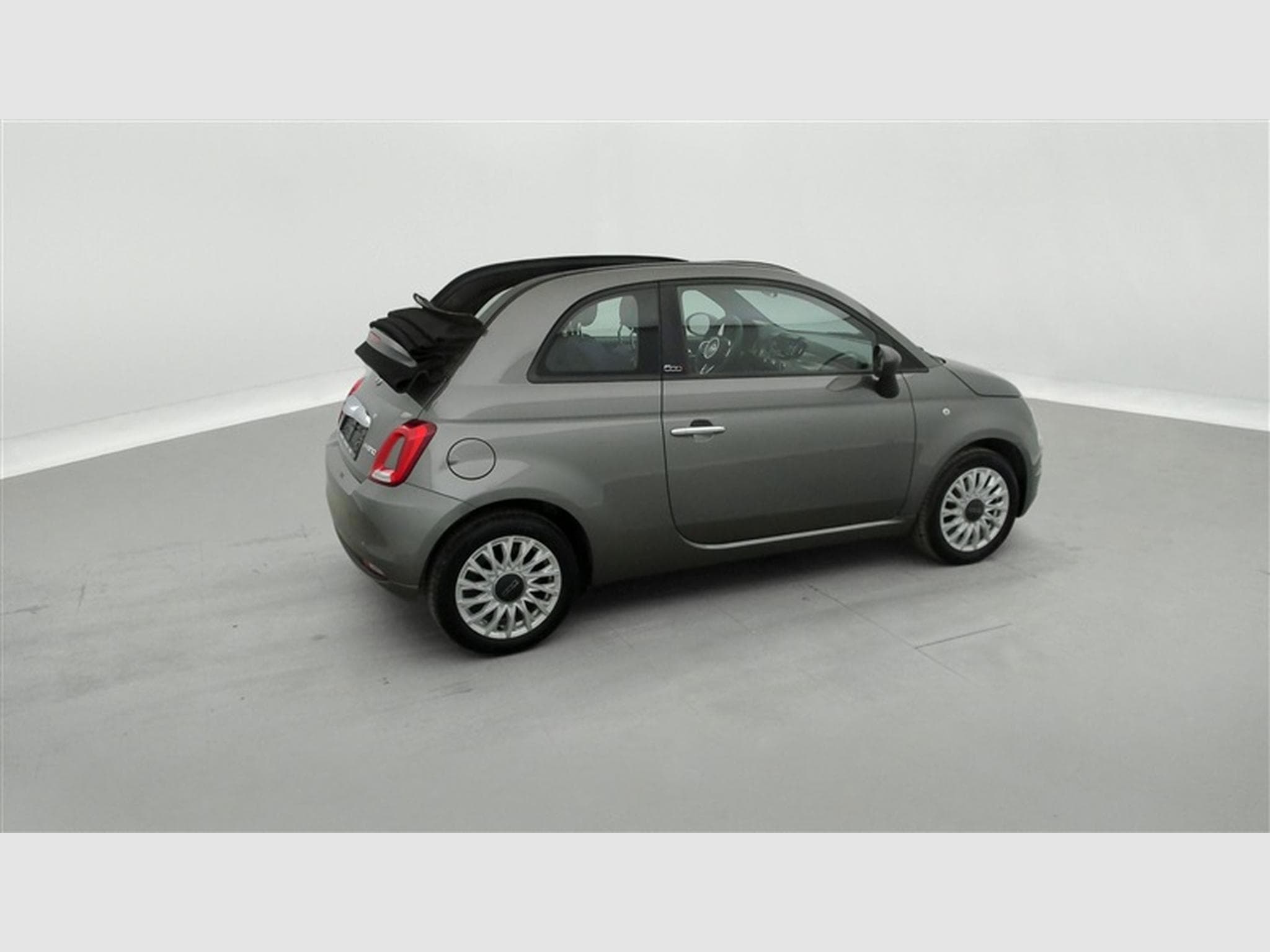 Fiat 500 1.0i MHEV Cult (2021) - Foto 23