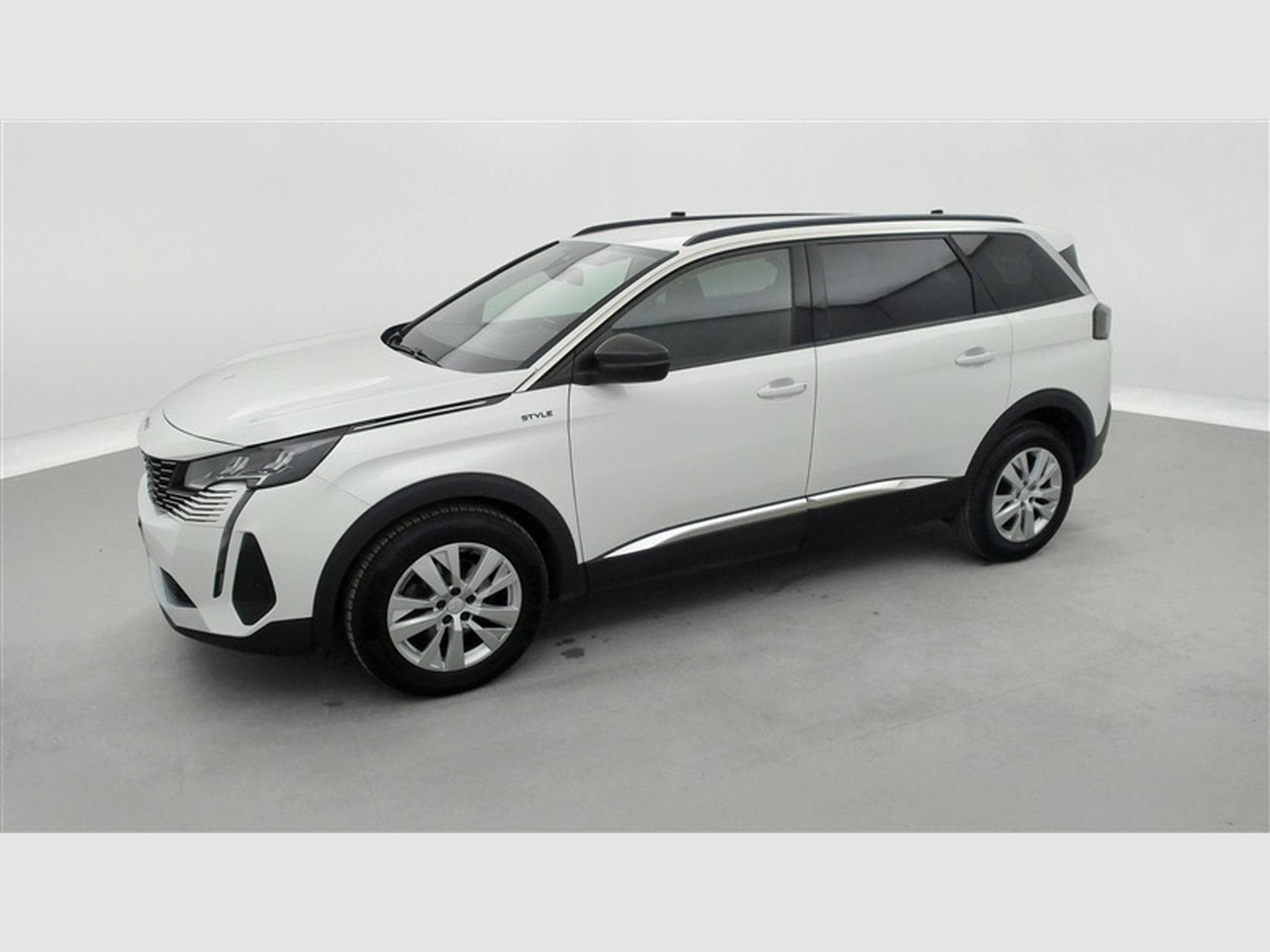 Peugeot 5008 1.2 PureTech STYLE/7PL/NAVI/FULL LED/JA17/PDC (2022) - Foto 22