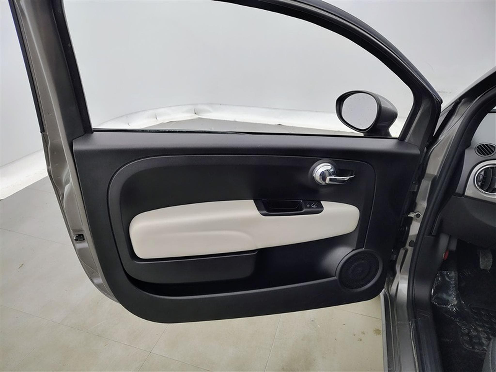 Fiat 500 1.0i MHEV Dolcevita S-CUIR / PANO / CARPLAY / PDC (2022) - Foto 16