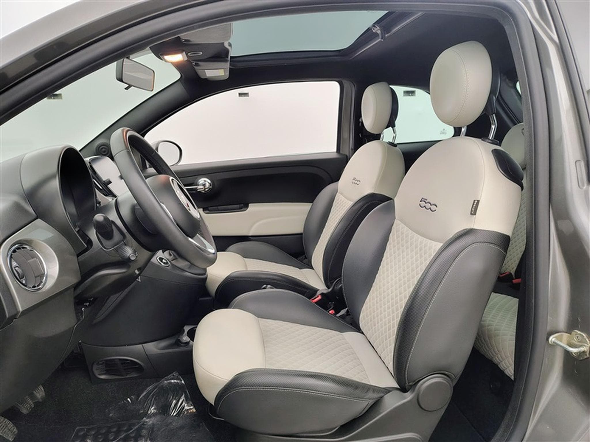 Fiat 500 1.0i MHEV Dolcevita S-CUIR / PANO / CARPLAY / PDC (2022) - Foto 7