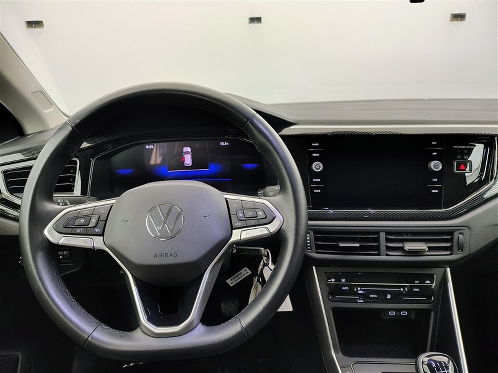 VW Taigo 1.0 TSI 115Cv Life NAVI / CARPLAY / FULL LED / ALU (2024) - Foto 9