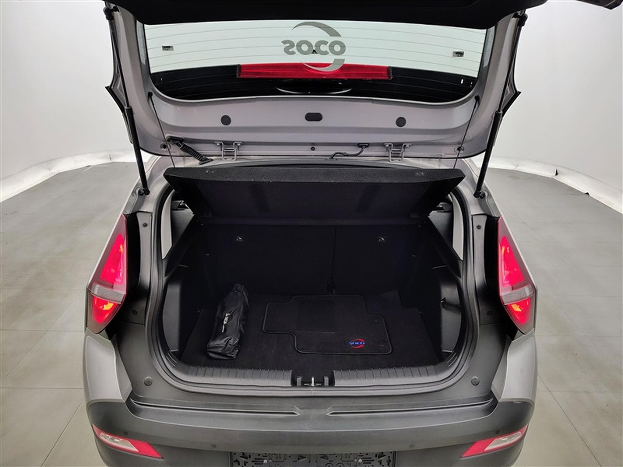 Hyundai Bayon 1.0 T-GDi MHEV DCT Sky CARPLAY / FULL LED / CAMERA / KEYLESS (2023) - Photo 14