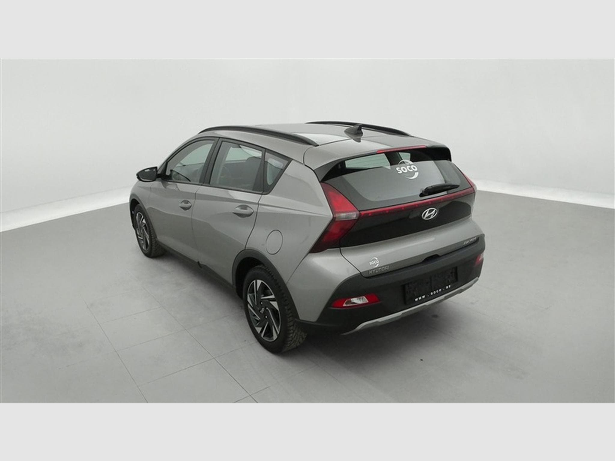 Hyundai Bayon 1.0 T-GDi MHEV DCT Sky CARPLAY / FULL LED / CAMERA / KEYLESS (2023) - Photo 2