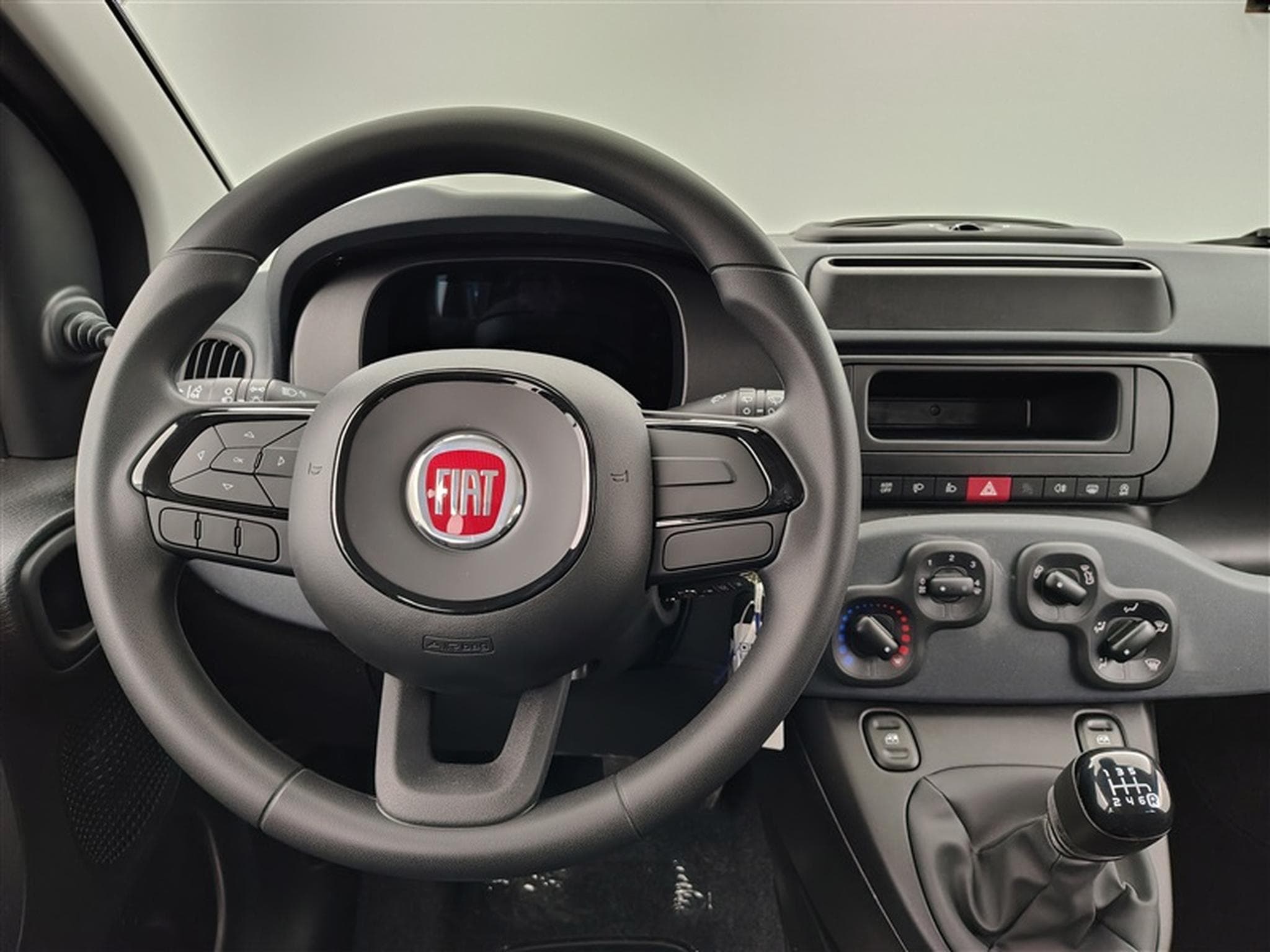 Fiat Panda 1.0i MHEV City Life CLIM / PDC AR (2026) - Photo 9