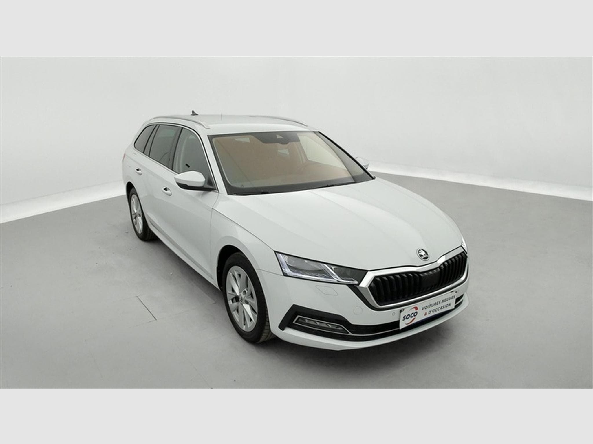 Skoda Octavia SW 1.0 TSI eTec MHE Clever+ DSG (2022) - Photo 24