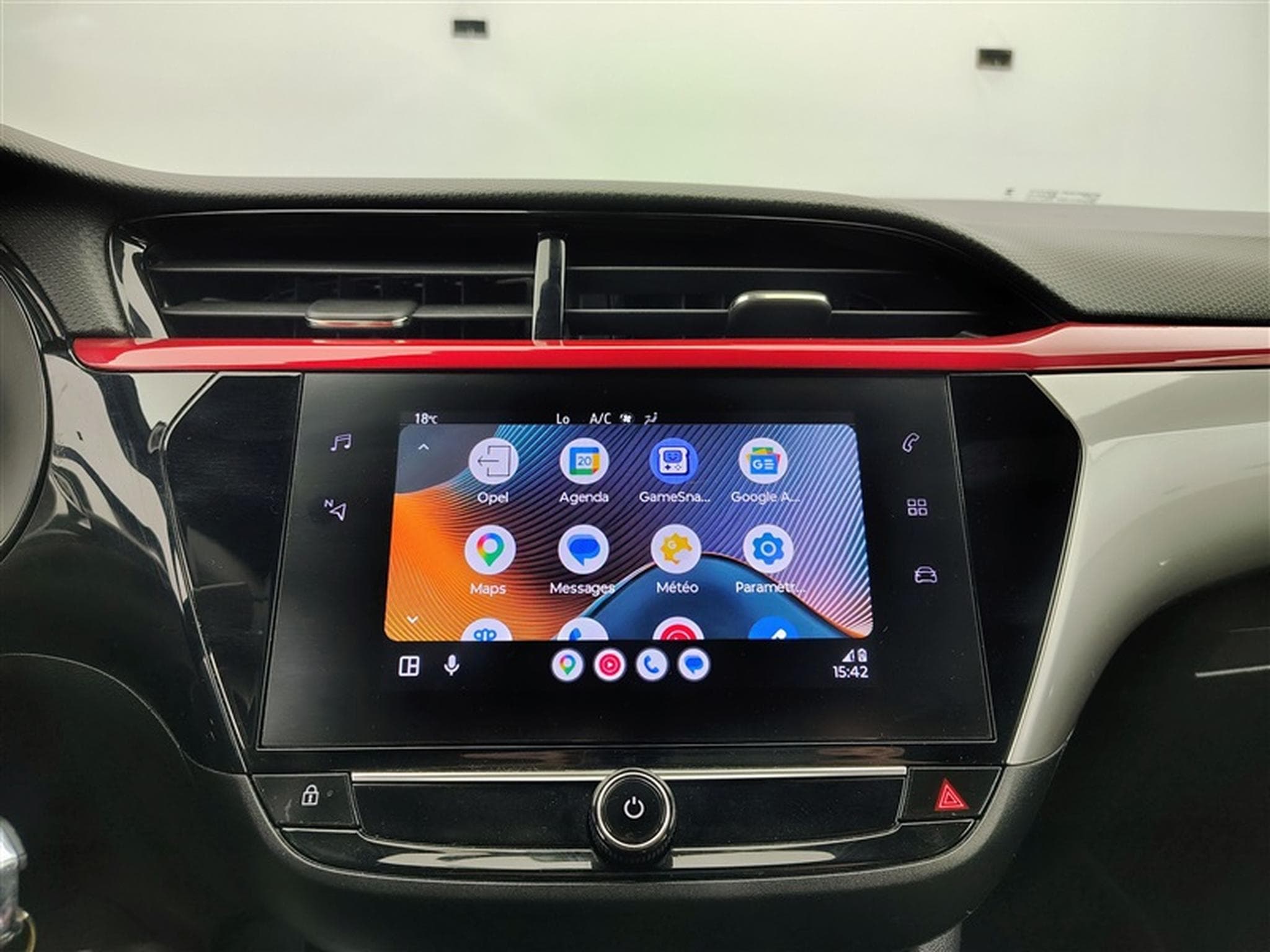 Opel Corsa 1.2 Turbo GS Line AUTO S-CUIR / NAVI / CARPLAY / CAMERA (2023) - Foto 20