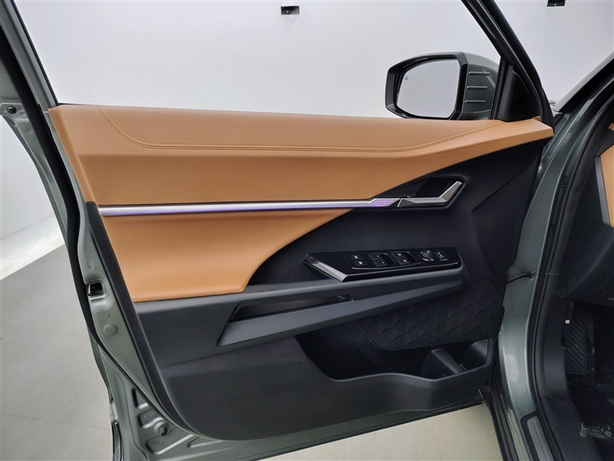 KGM Torres TORRES FOREST EDITION NAV/CAMERA/CARPLAY (2024) - Foto 16