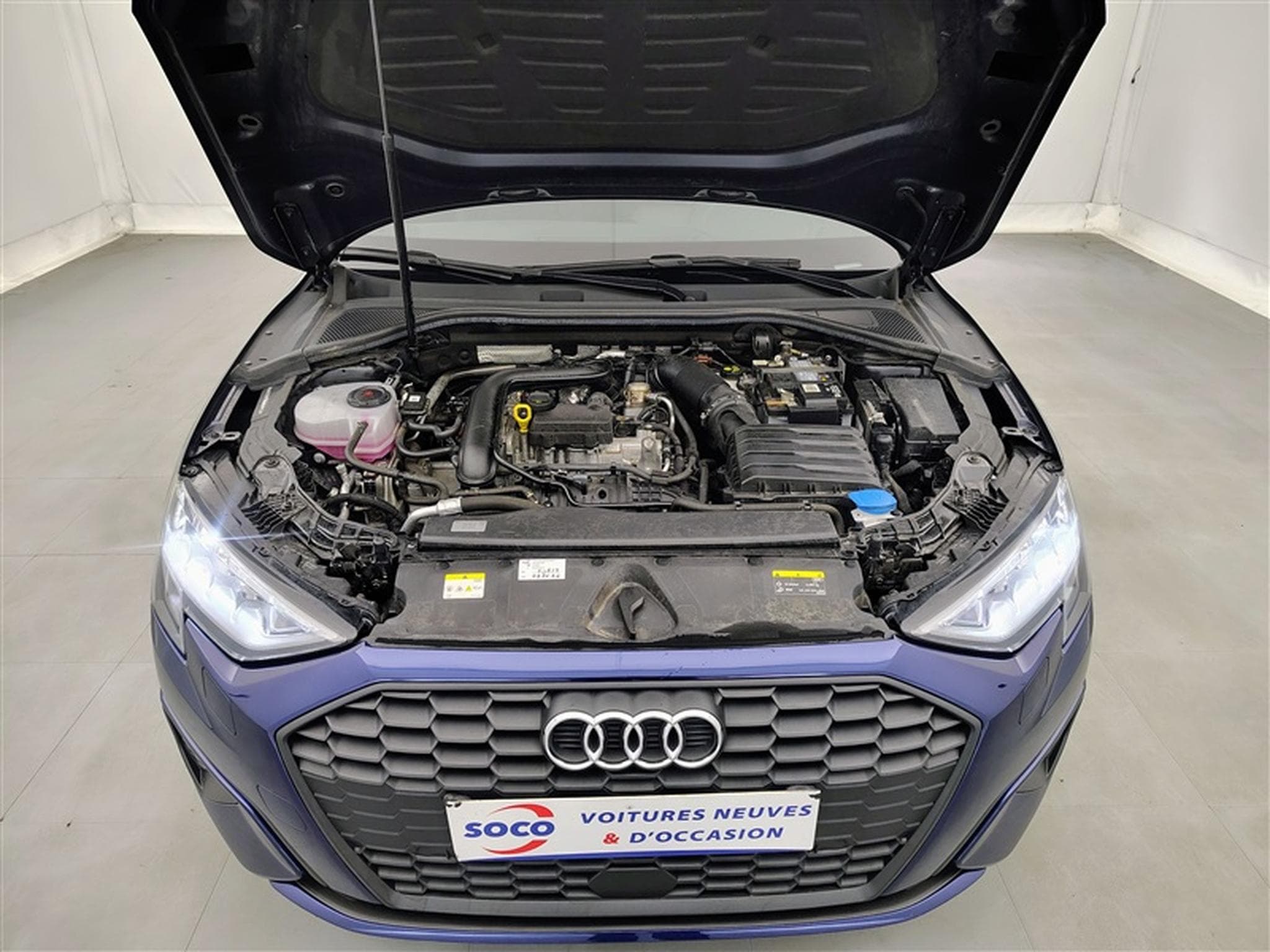 Audi A3 Sportback 30 TFSI S-Tronic S-Line inté // Navi / Led (2022) - Foto 17