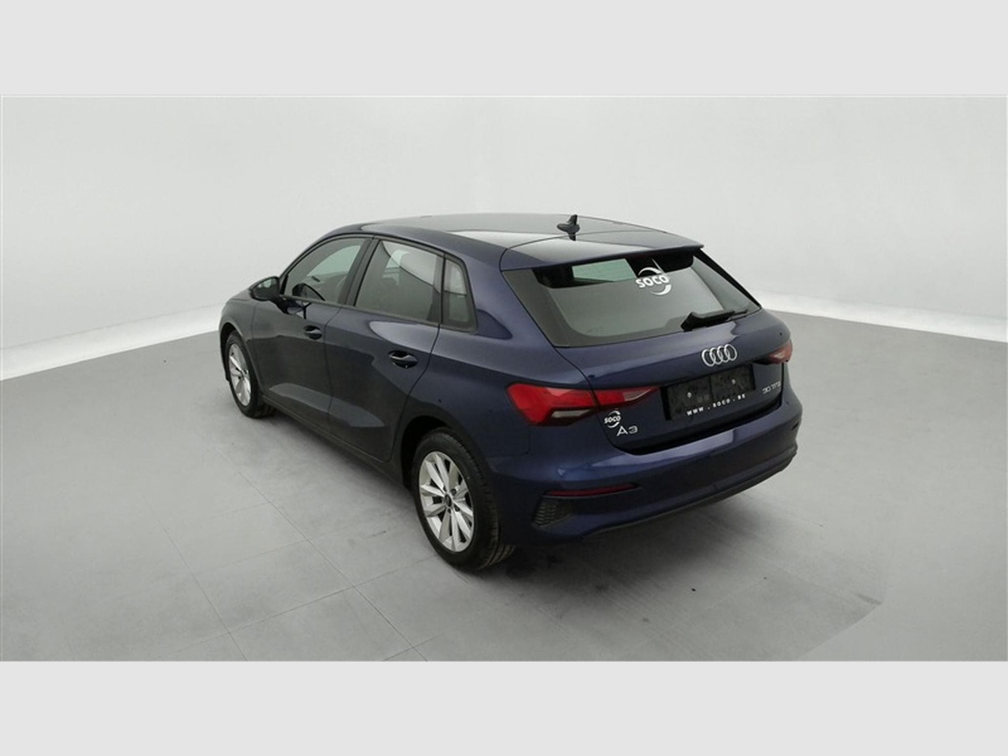 Audi A3 Sportback 30 TFSI S-Tronic S-Line inté // Navi / Led (2022) - Foto 2