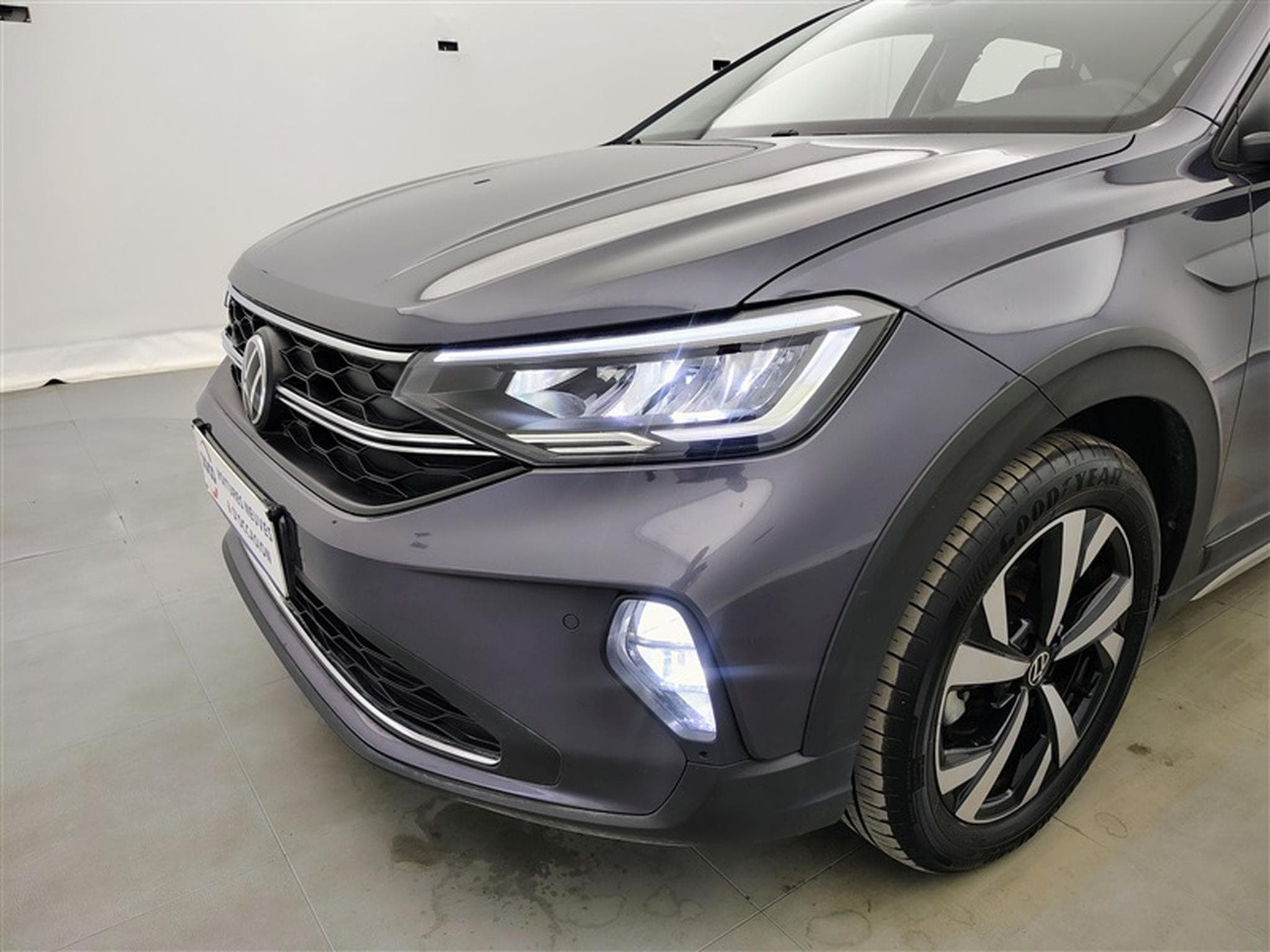 VW Taigo 1.0 TSI 95cv Style CARPLAY / FULL LED / CAMERA / JA 17" (2025) - Foto 15