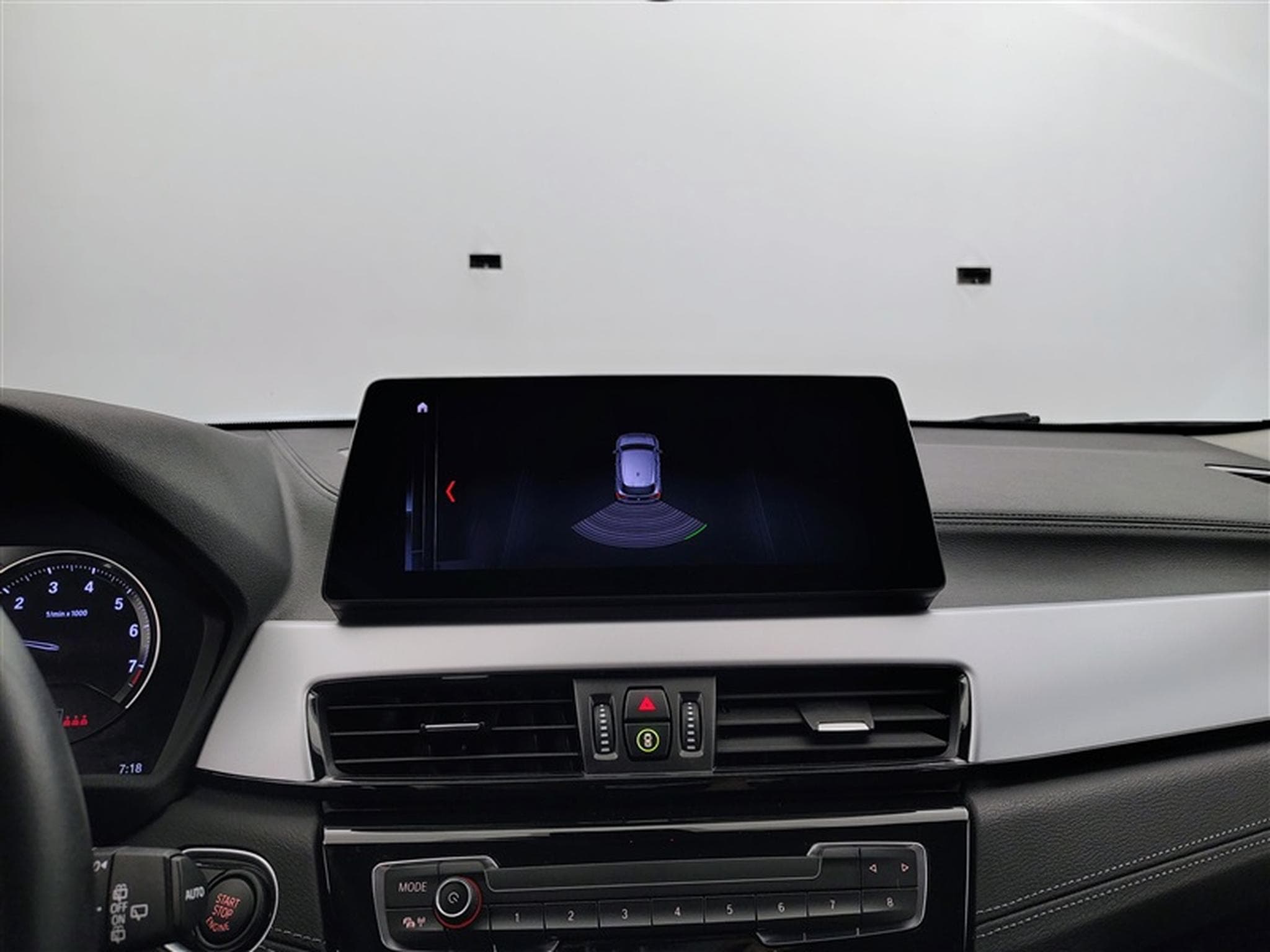 BMW X2 1.5iA sDrive18  Cuir / Navi / Led (2022) - Foto 17