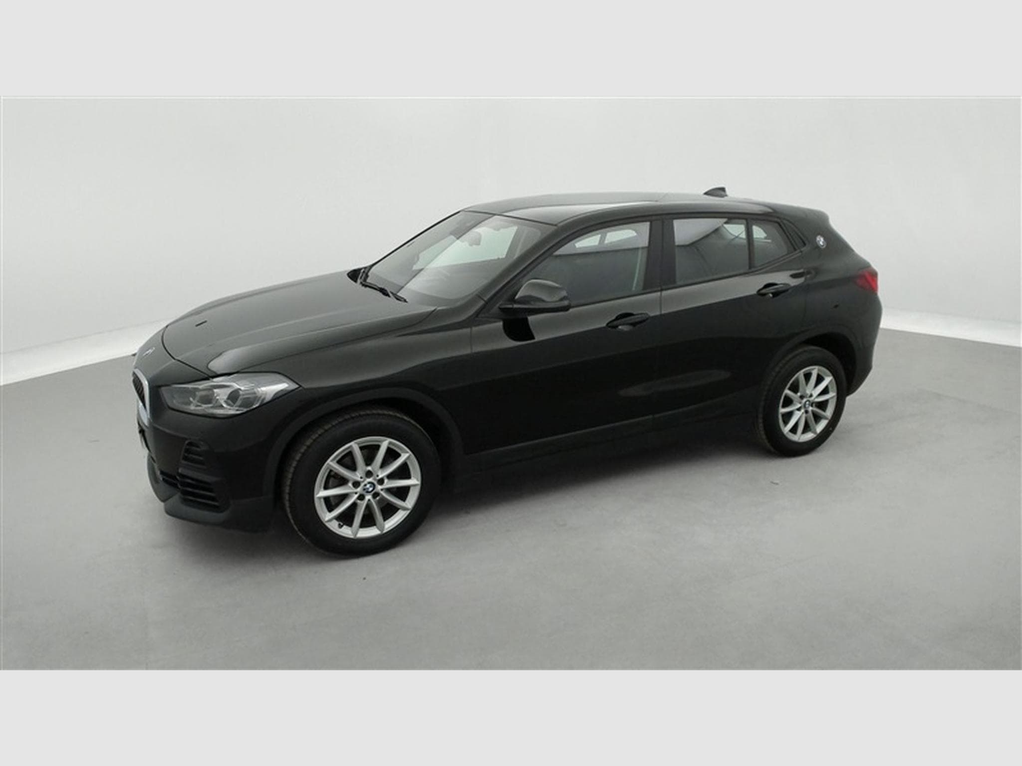 BMW X2 1.5iA sDrive18  Cuir / Navi / Led (2022) - Foto 20