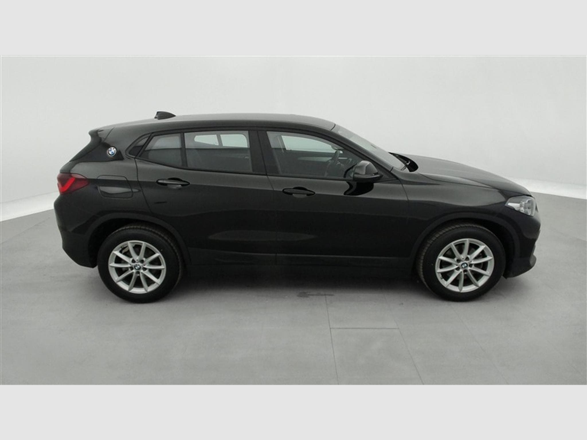 BMW X2 1.5iA sDrive18  Cuir / Navi / Led (2022) - Foto 23