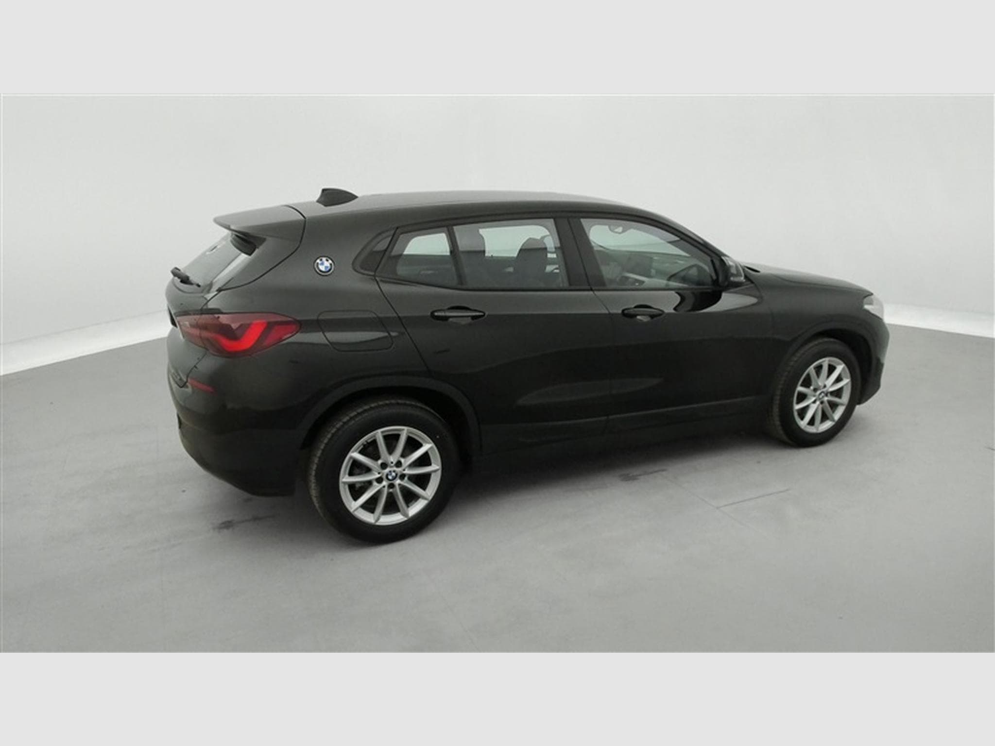 BMW X2 1.5iA sDrive18  Cuir / Navi / Led (2022) - Foto 24