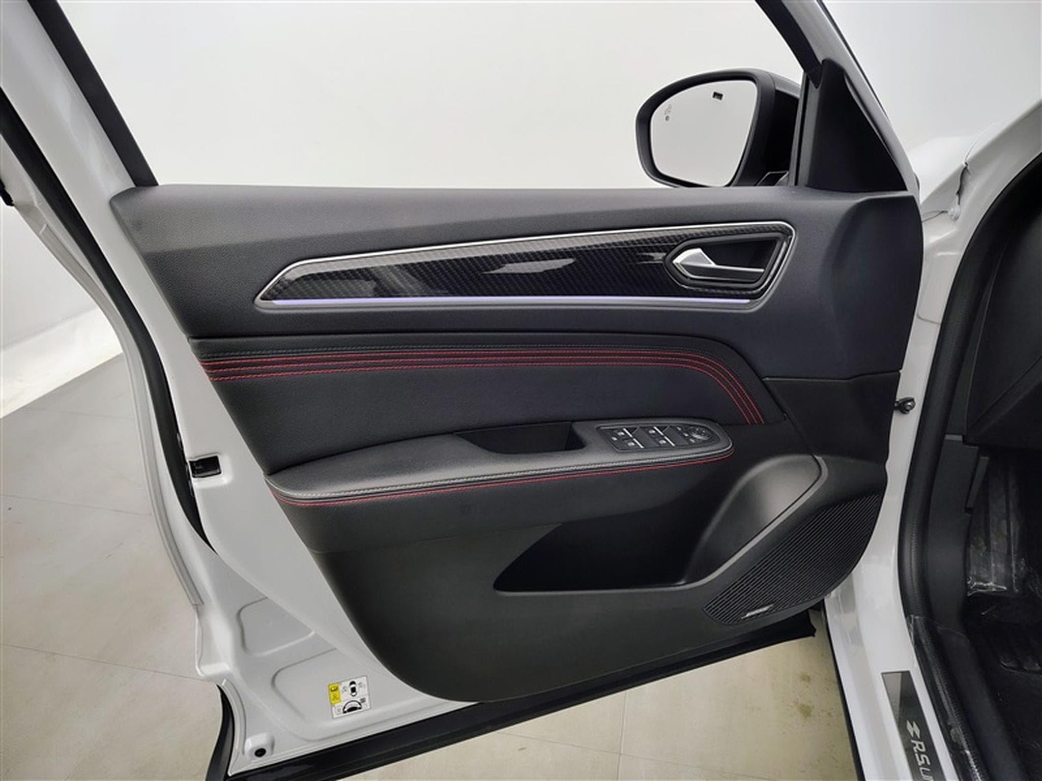 Renault Arkana 1.3 TCe EDC R.S.Line CUIR / NAVI / FULL LED (2023) - Foto 16