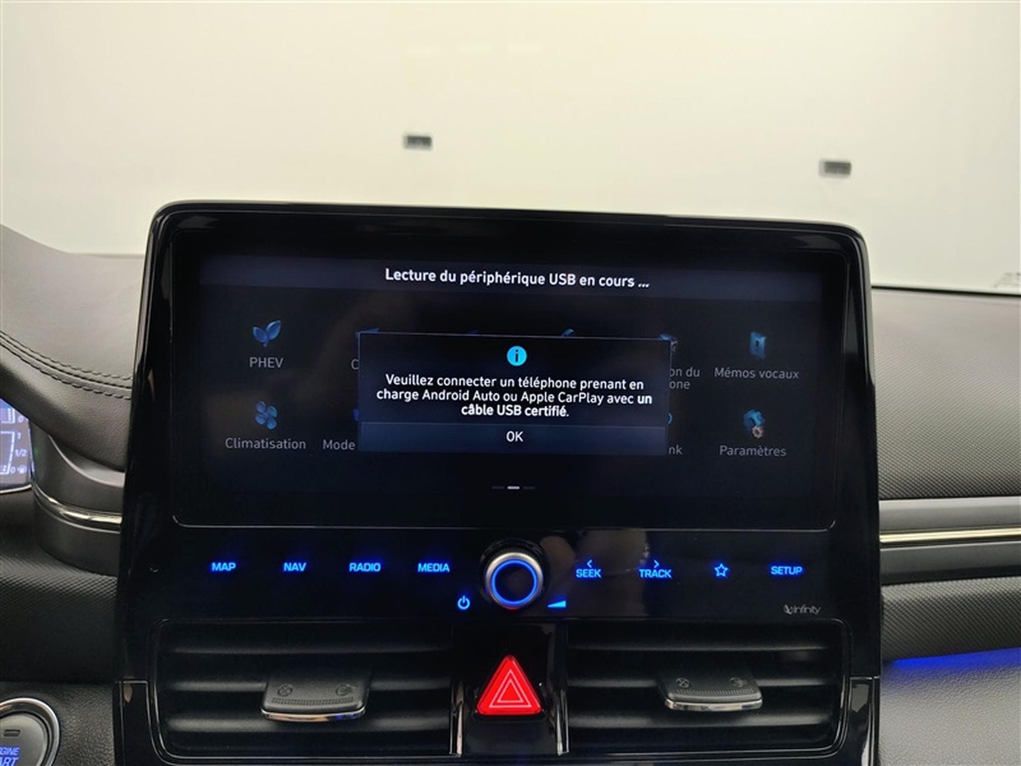 Hyundai Ioniq 1.6 GDi PHEV Executive NAVI / FULL LED / CUIR / CAMERA (2020) - Foto 20