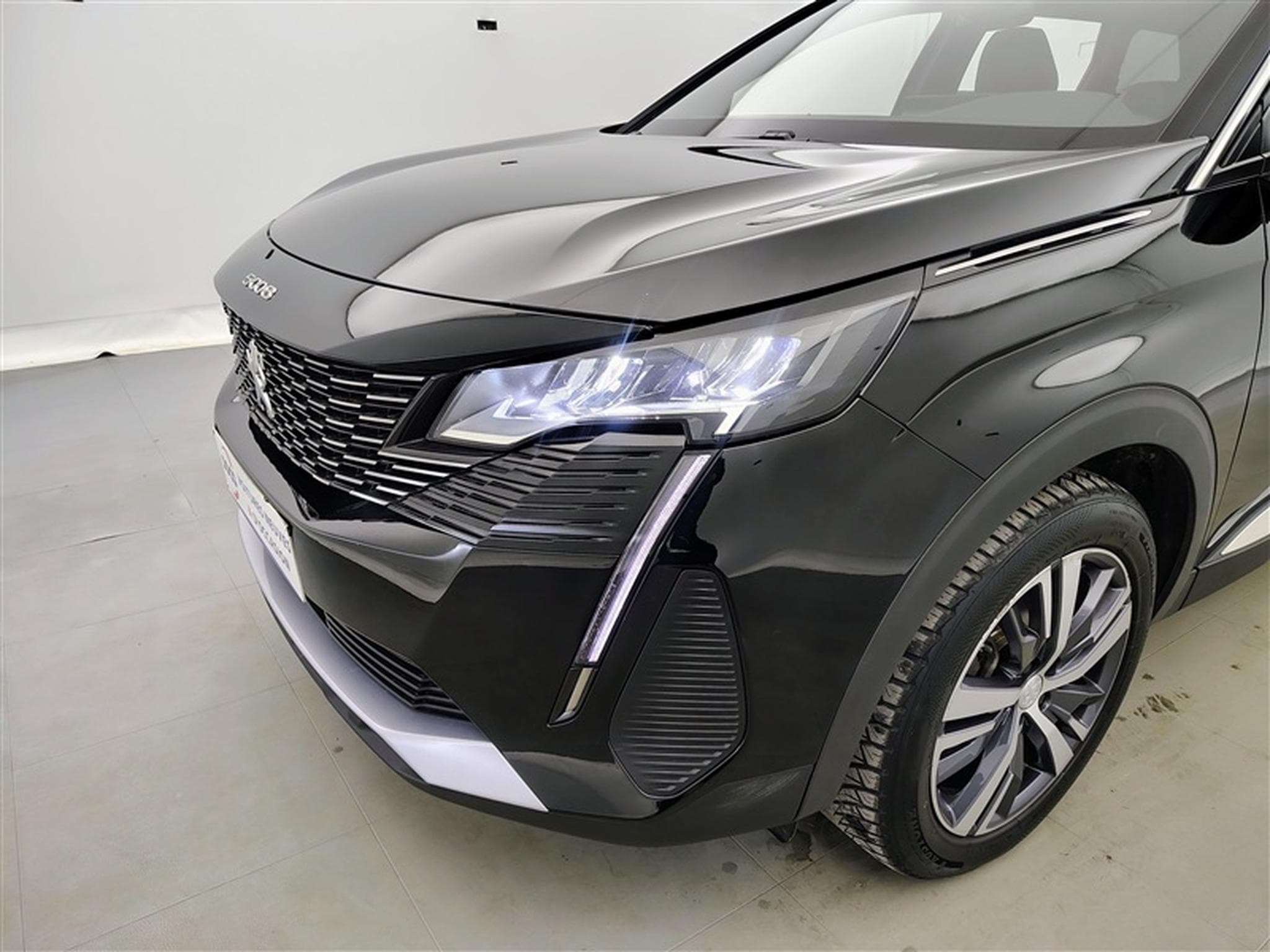 Peugeot 5008 1.2 PureTech 130Cv Allure Pack 7PL/ S-CUIR / NAVI / FULL LED (2024) - Foto 15