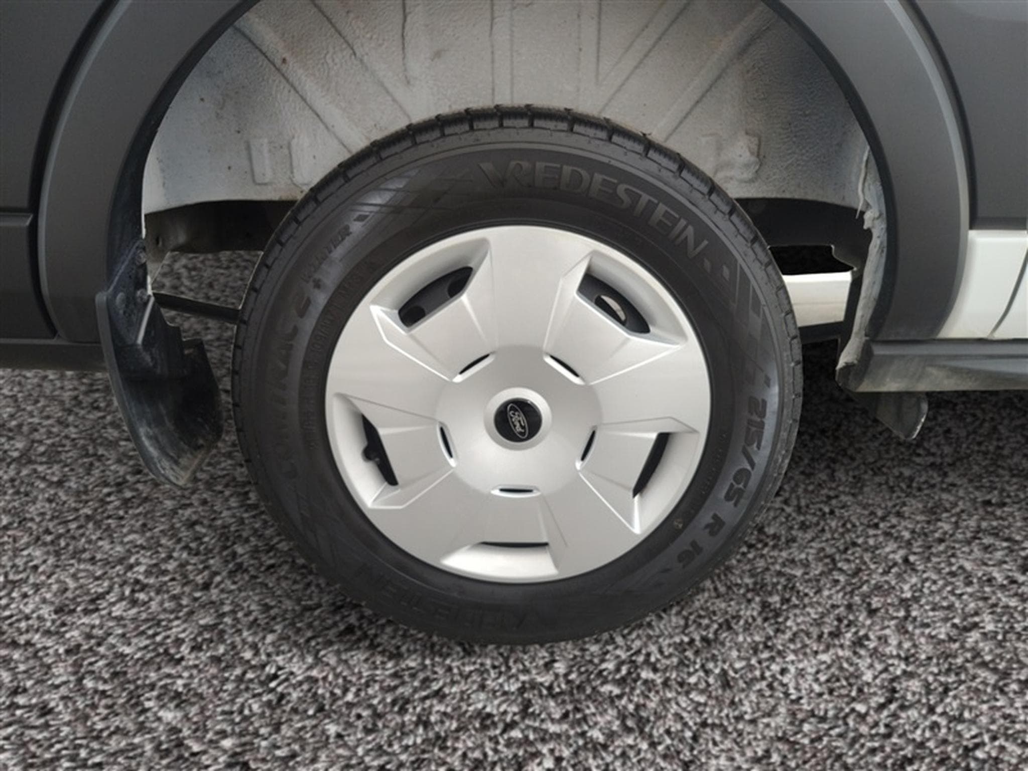 Ford Transit 2.0 TDCi L2H2 A8 Navi / PDC av+ar (2024) - Foto 6