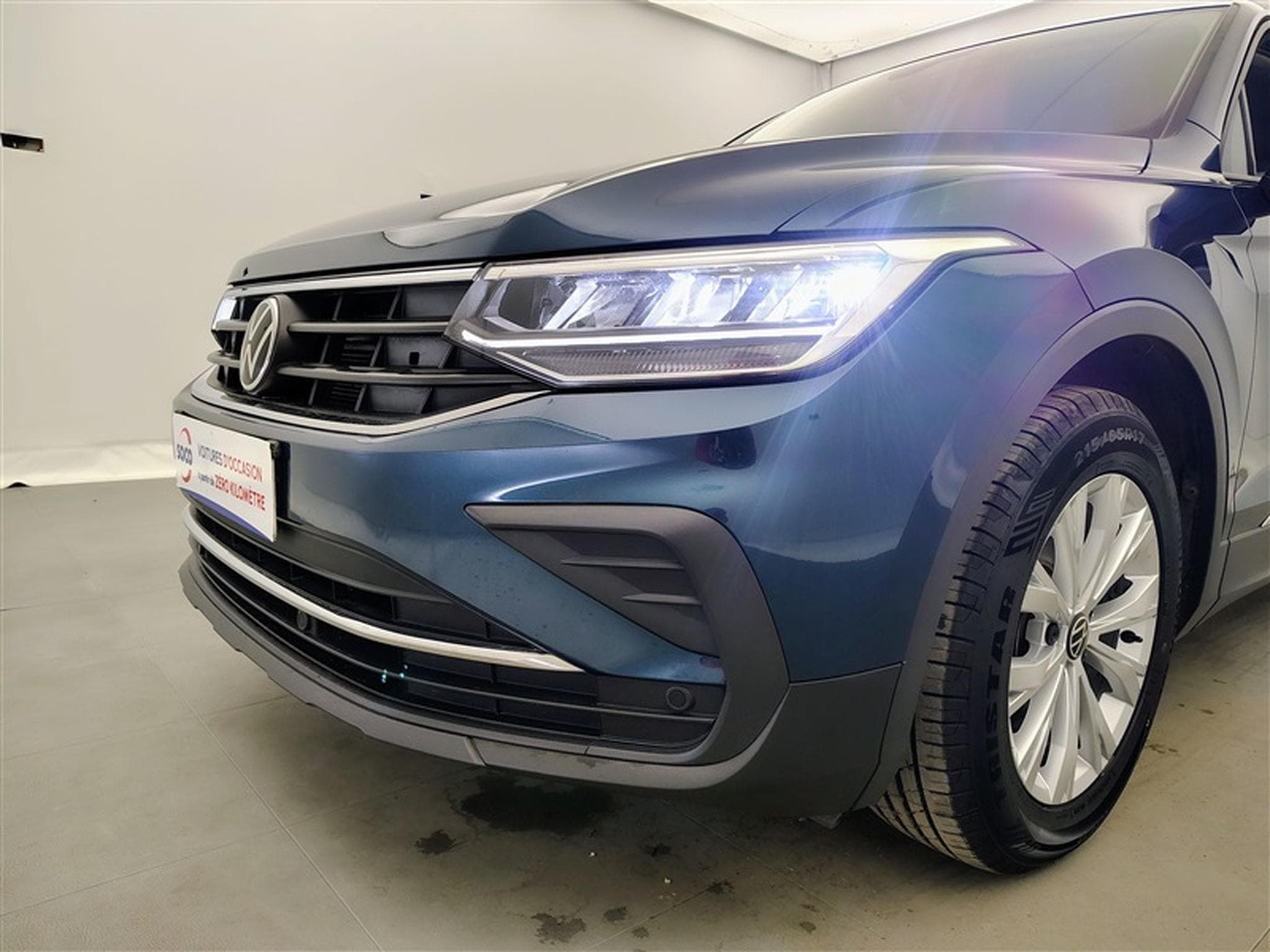 VW Tiguan 1.5 TSI 150cv DSG Life CARPLAY / CAMERA / ALU / PDC Av-Ar (2023) - Foto 15