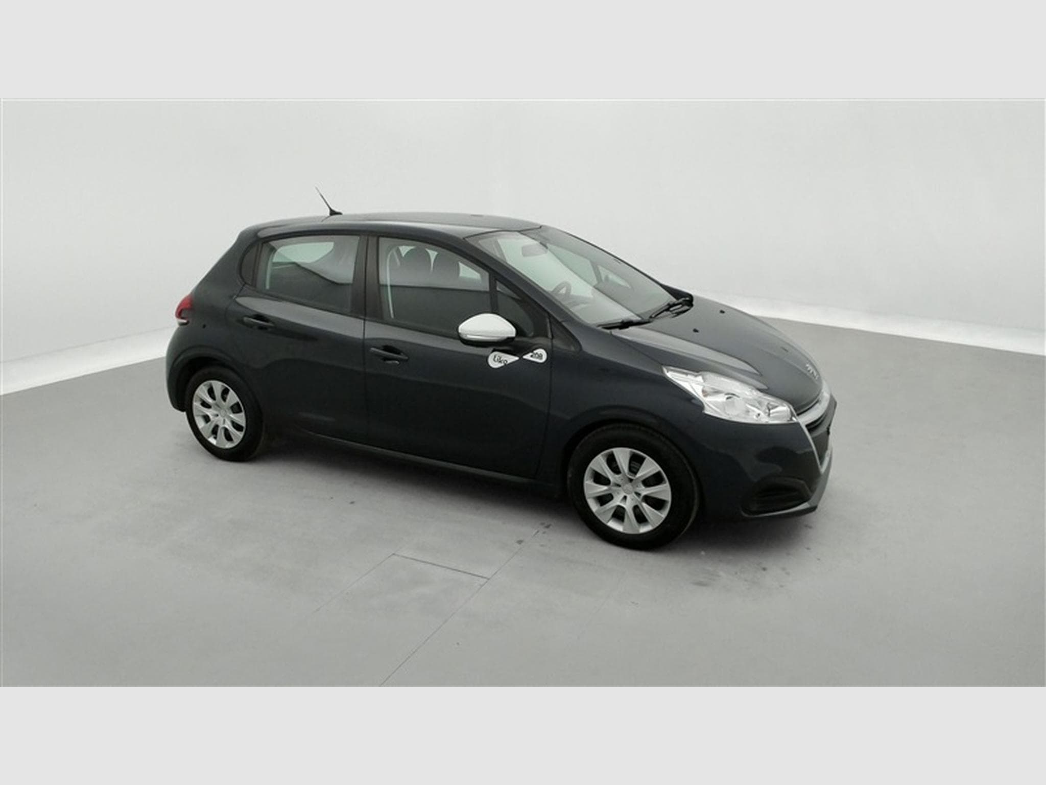 Peugeot 208 1.2i PureTech Like S&S (EU6.2) (2019) - Foto 21