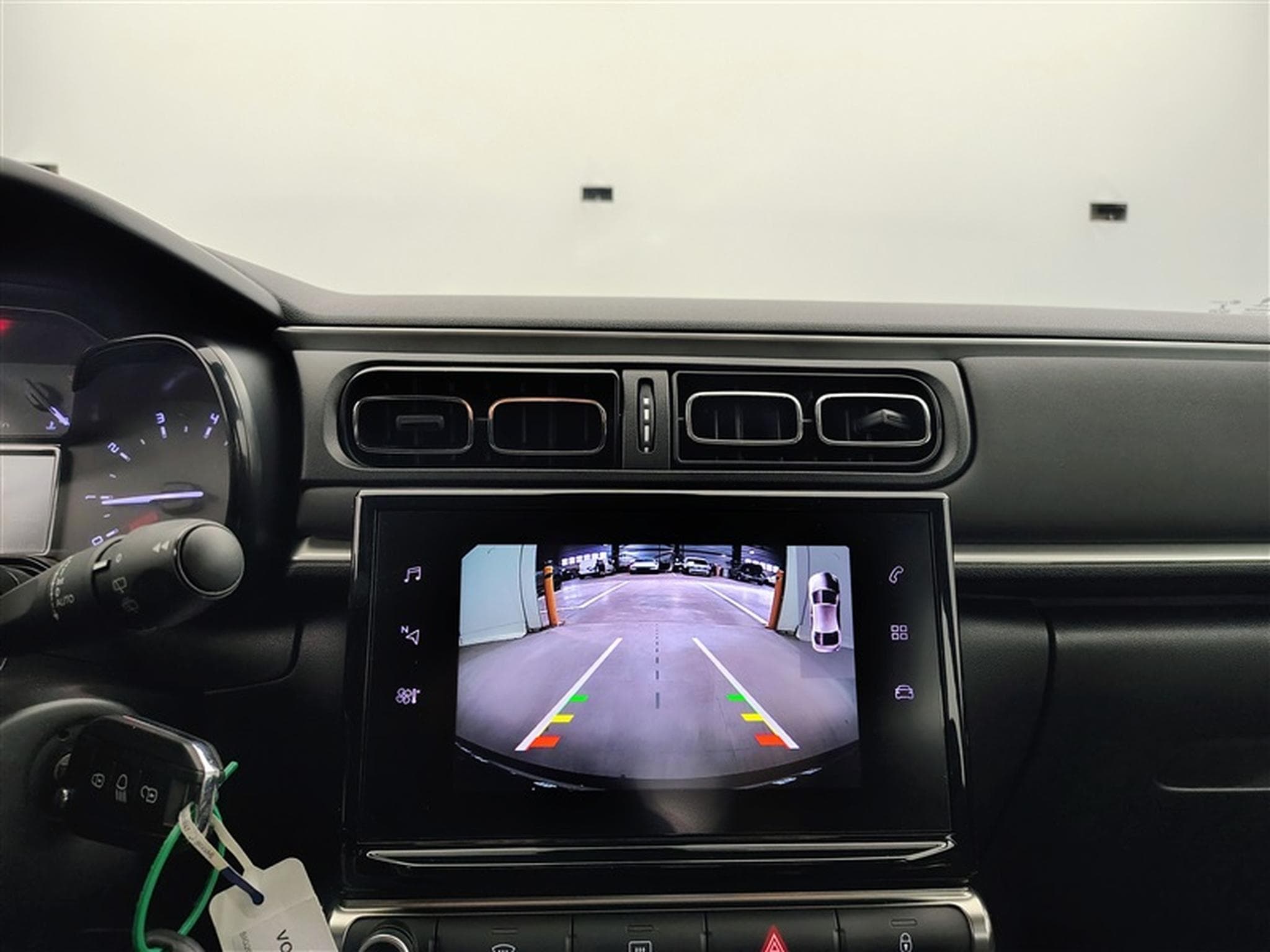 Citroen C3 1.2i PureTech C-Series S&S (2023) - Foto 17
