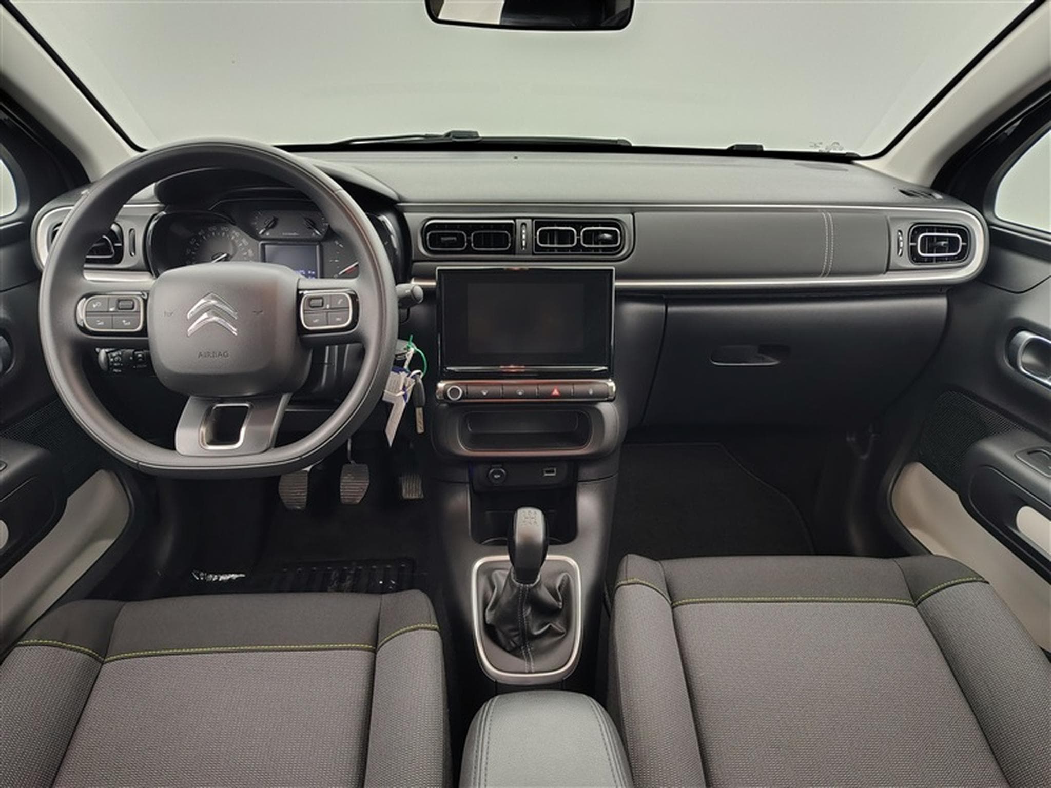 Citroen C3 1.2i PureTech C-Series S&S (2023) - Foto 8
