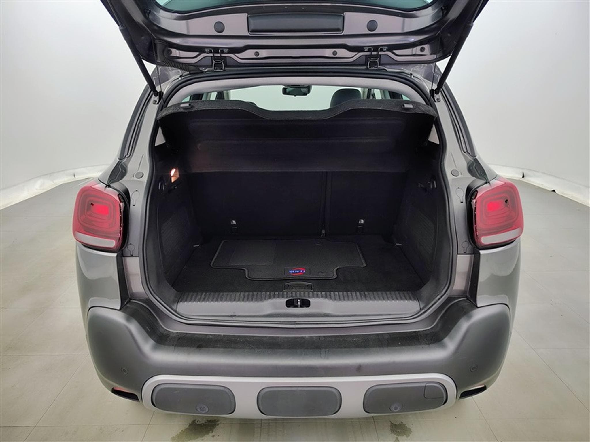 Citroen C3 Aircross 1.5 BlueHDi Shine S&S (EU6.4) (2023) - Foto 14