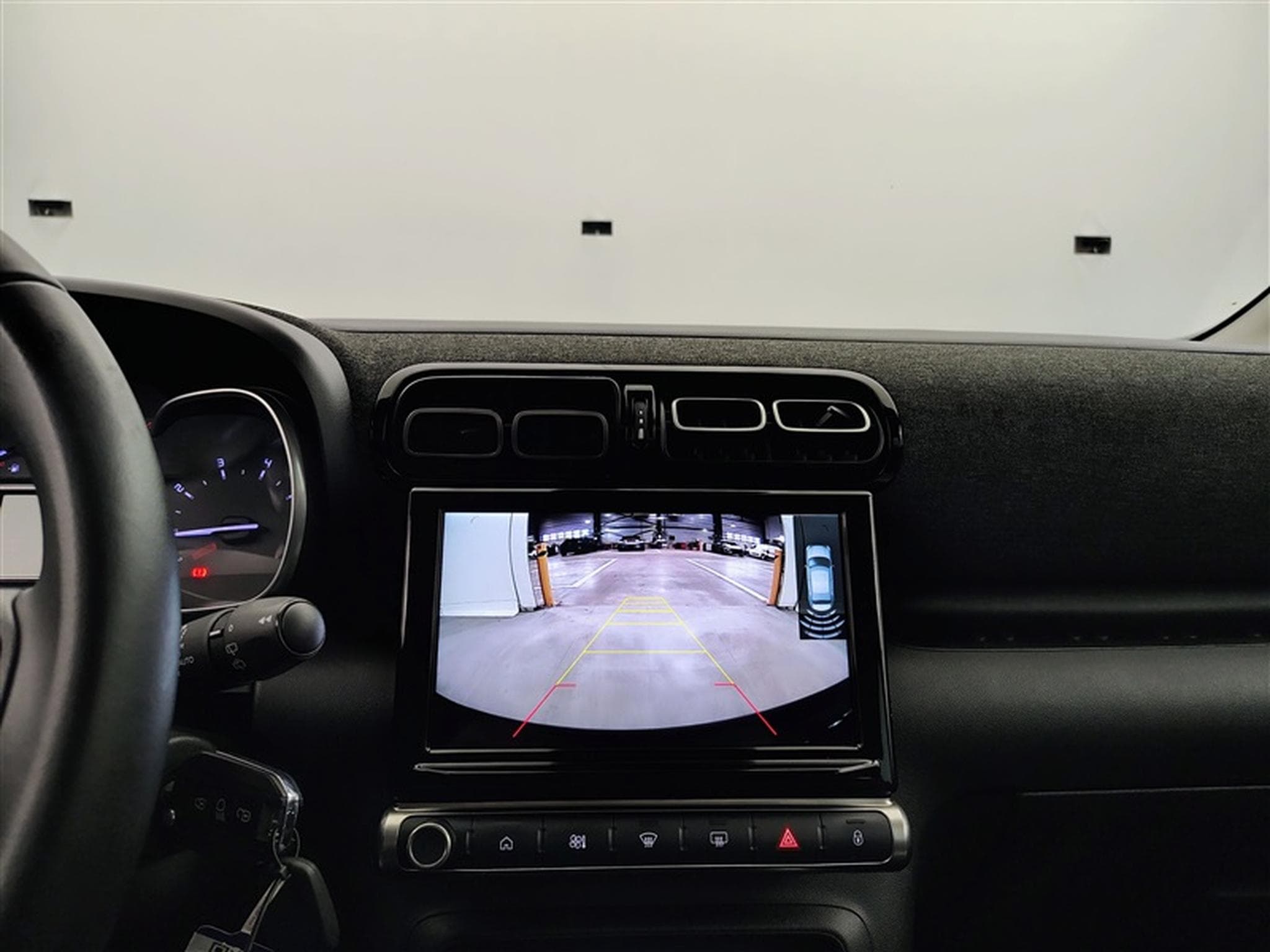 Citroen C3 Aircross 1.5 BlueHDi Shine S&S (EU6.4) (2023) - Foto 17
