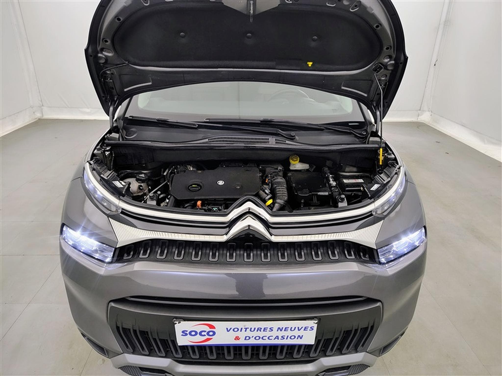Citroen C3 Aircross 1.5 BlueHDi Shine S&S (EU6.4) (2023) - Foto 18