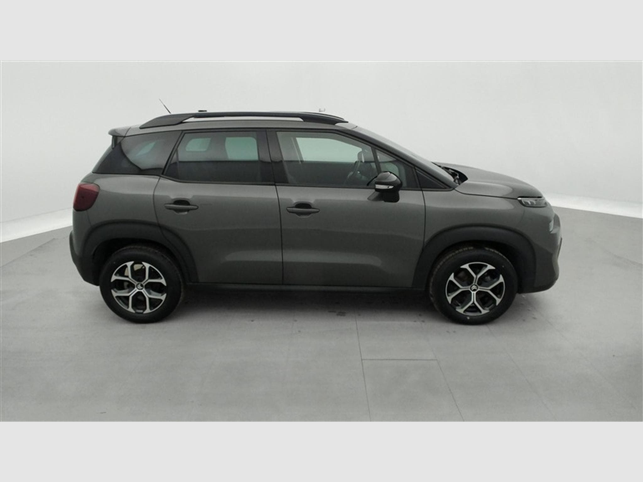 Citroen C3 Aircross 1.5 BlueHDi Shine S&S (EU6.4) (2023) - Foto 23
