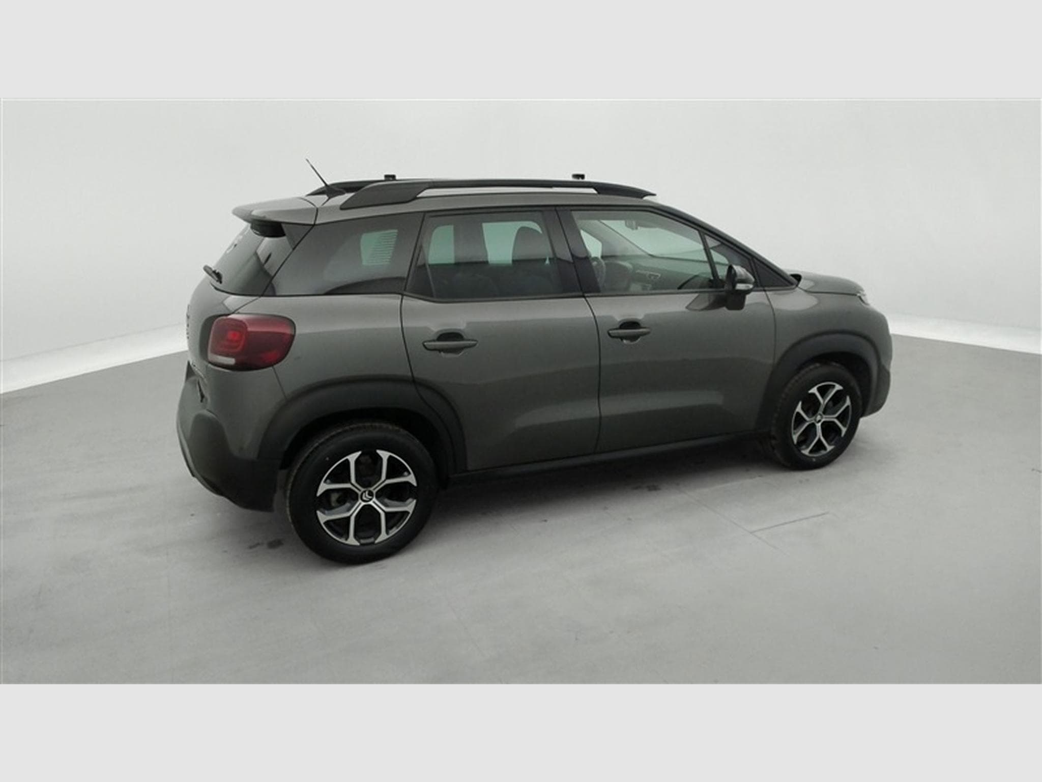 Citroen C3 Aircross 1.5 BlueHDi Shine S&S (EU6.4) (2023) - Foto 24