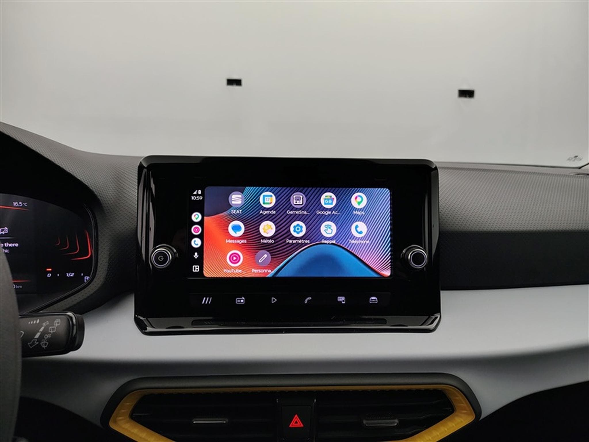 Seat Ibiza 1.0i MPI 80cv CARPLAY / LED / PDC / ALU (2026) - Foto 20
