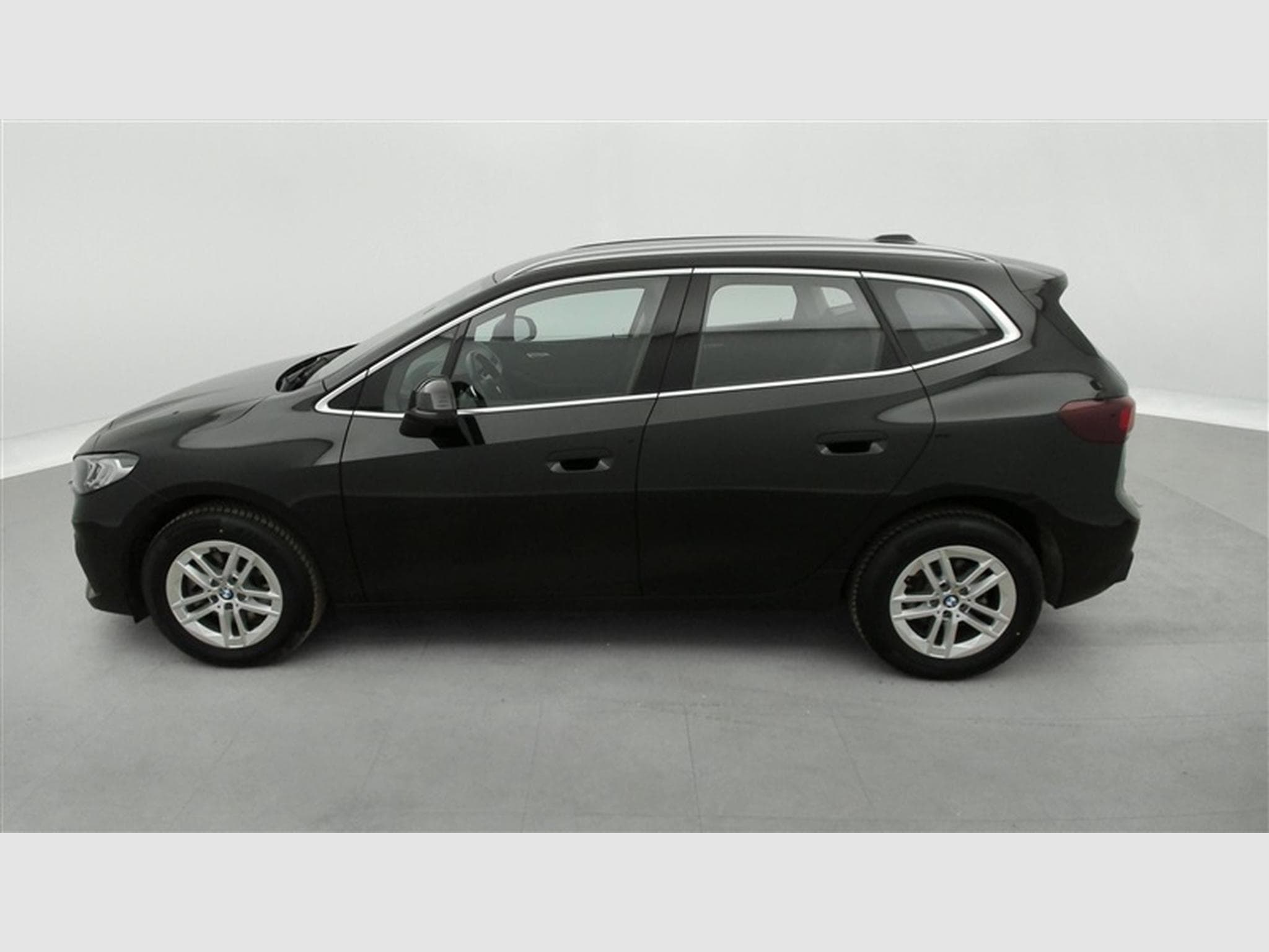 BMW 218 218IA Active Tourer NAVI / FULL LED / ALU (2023) - Foto 3