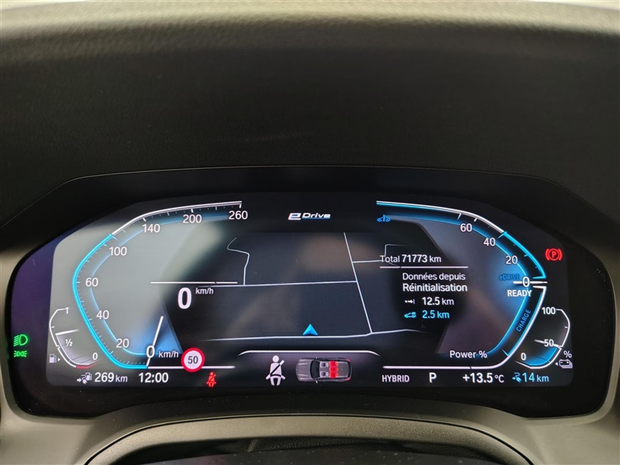 BMW 320 320eA PHEV Business NAVI/FULL LED/JA/PDC AV AR/CARPLAY (2021) - Foto 10