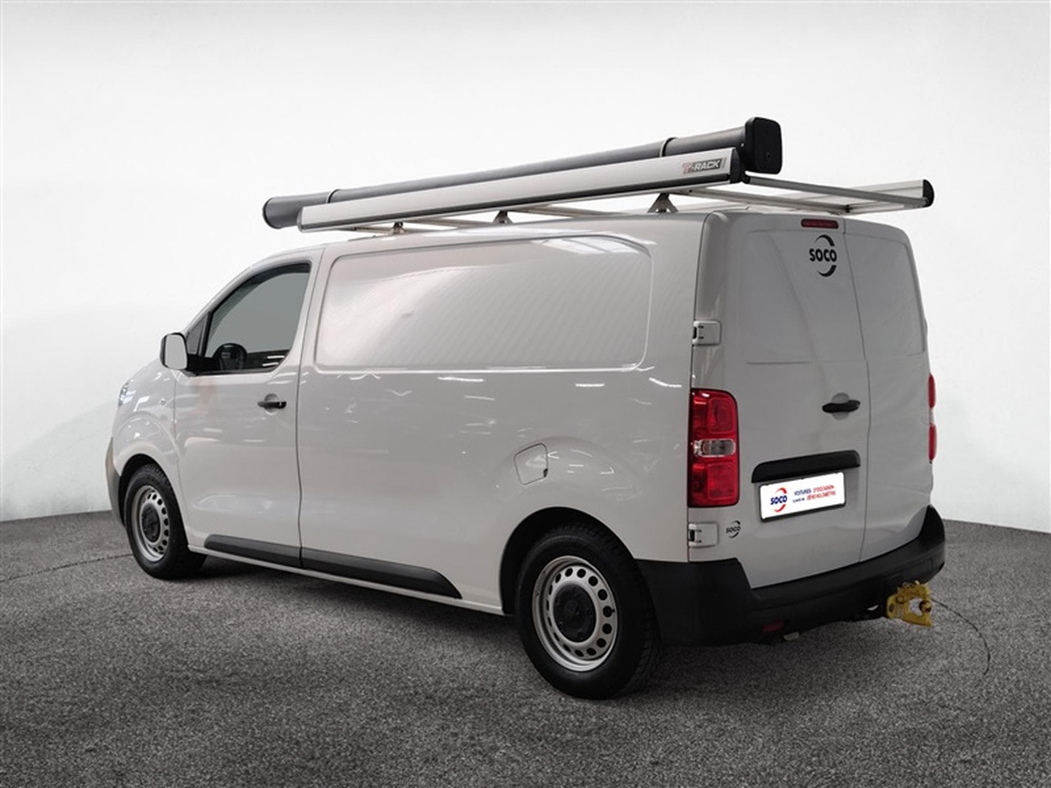 Peugeot Expert 2.0 BlueHDi L2  Premium EAT8 NAVI / CLIM / TEL (2023) - Foto 2