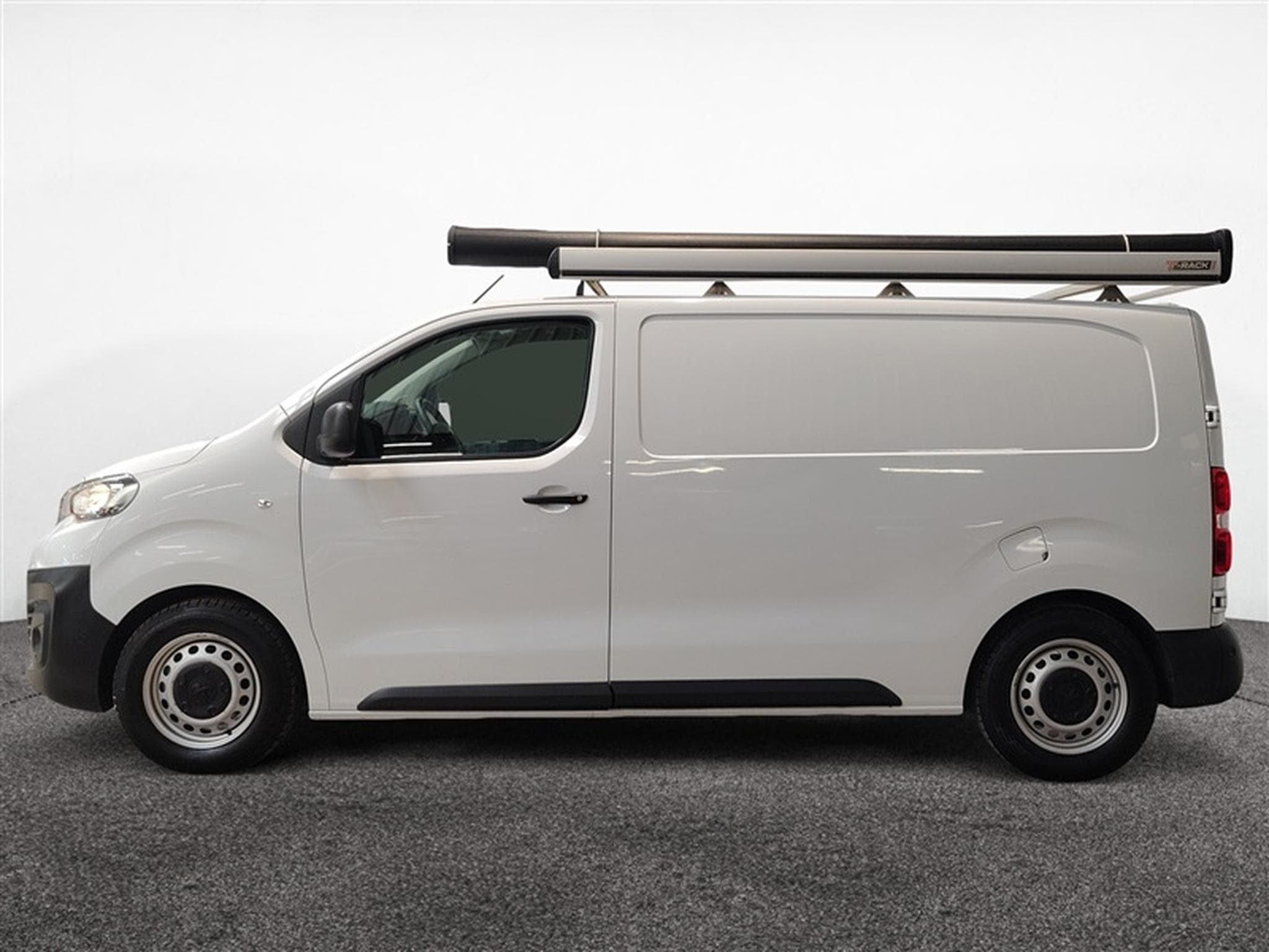 Peugeot Expert 2.0 BlueHDi L2  Premium EAT8 NAVI / CLIM / TEL (2023) - Foto 3