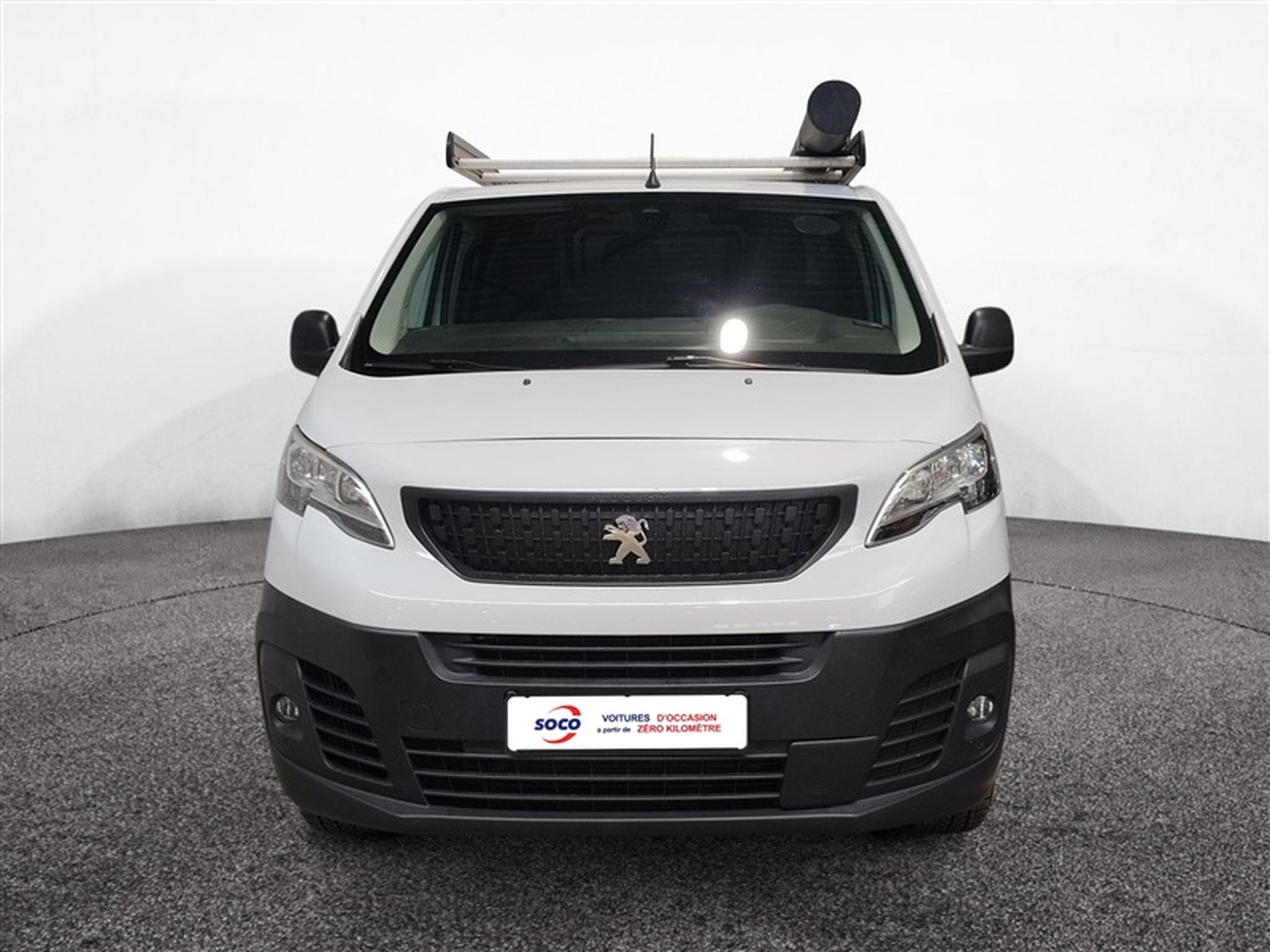 Peugeot Expert 2.0 BlueHDi L2  Premium EAT8 NAVI / CLIM / TEL (2023) - Foto 4