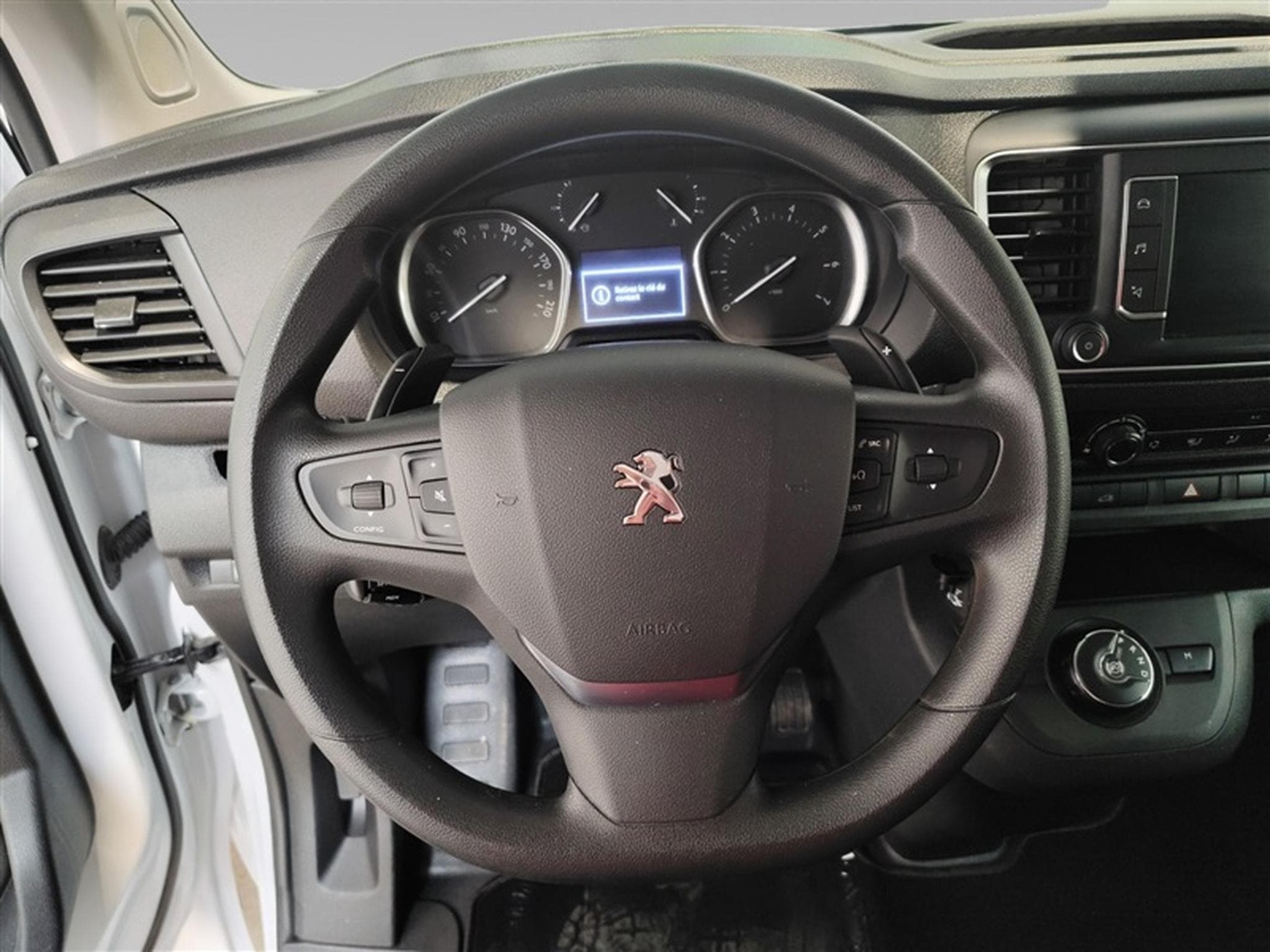 Peugeot Expert 2.0 BlueHDi L2  Premium EAT8 NAVI / CLIM / TEL (2023) - Foto 9