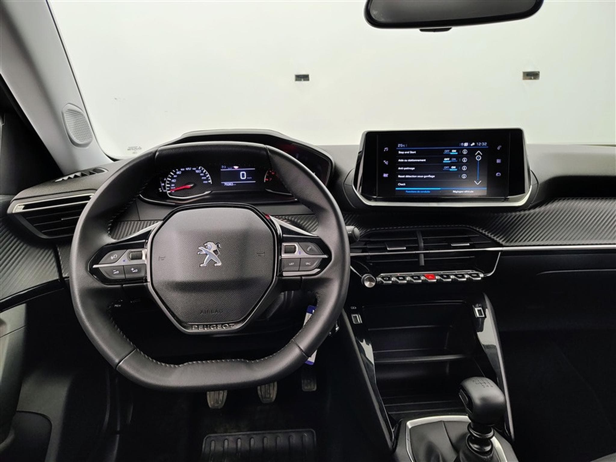 Peugeot 2008 1.2 PureTech 130cv Active Pack NAVI / CAMERA / JA 16" (2022) - Photo 9