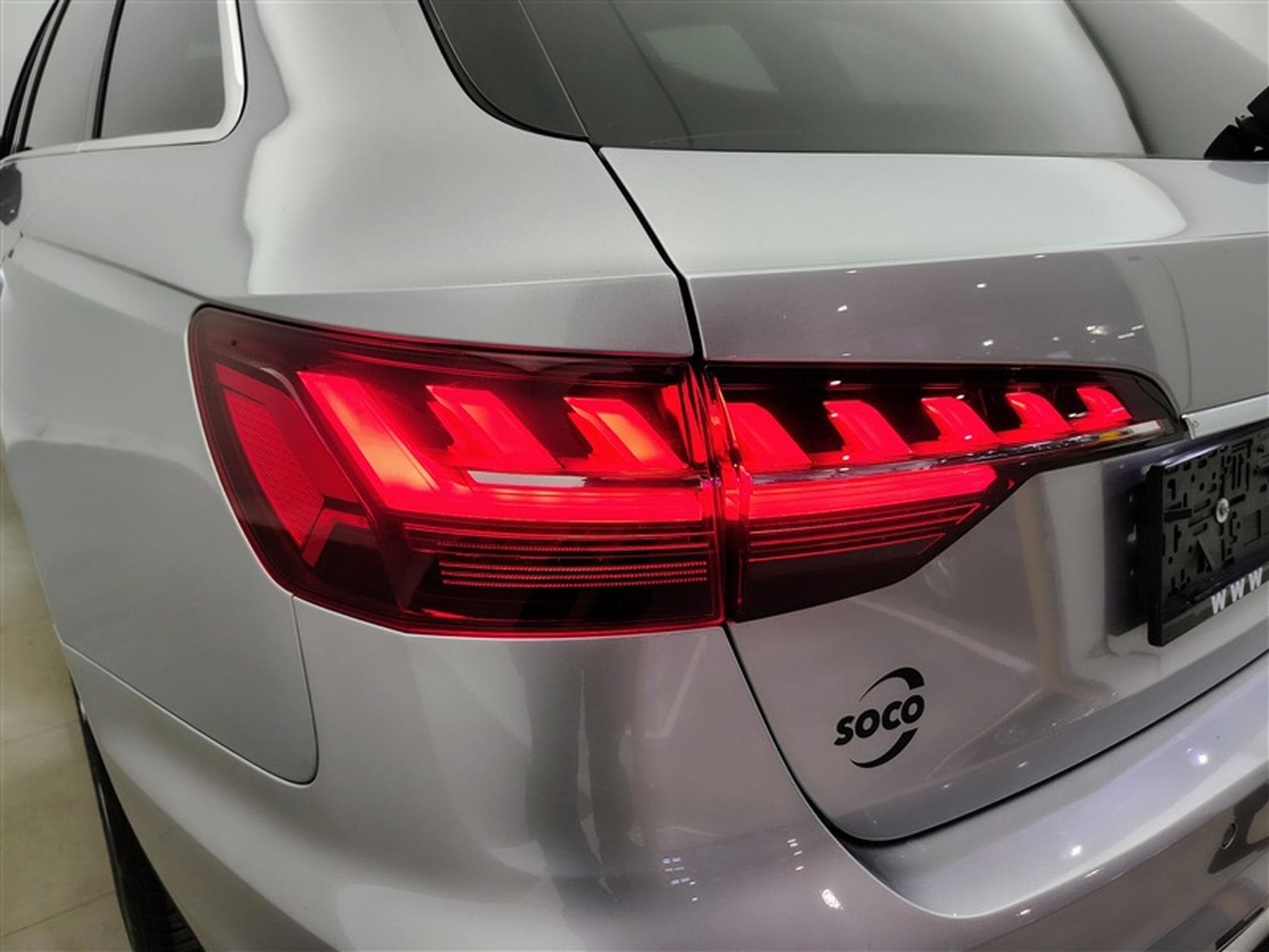 Audi A4 35 TFSI S tronic Cuir / Navi Cockpit / Led / PDC av+ar (2021) - Foto 16