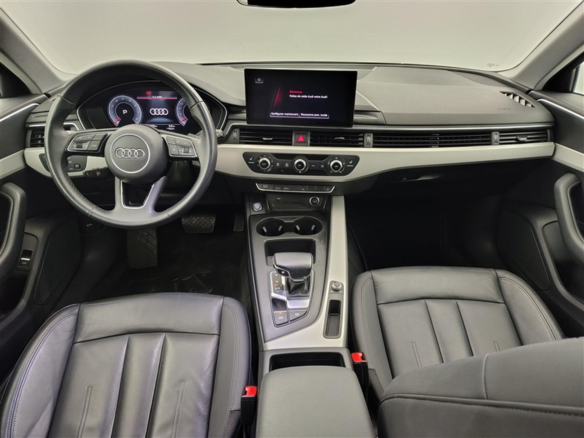Audi A4 35 TFSI S tronic Cuir / Navi Cockpit / Led / PDC av+ar (2021) - Foto 8