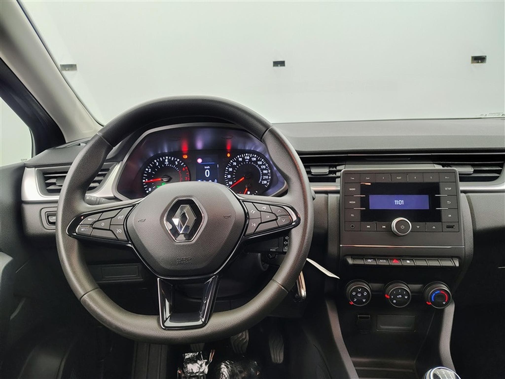 Renault Captur 1.0 TCe Life (2020) - Foto 9