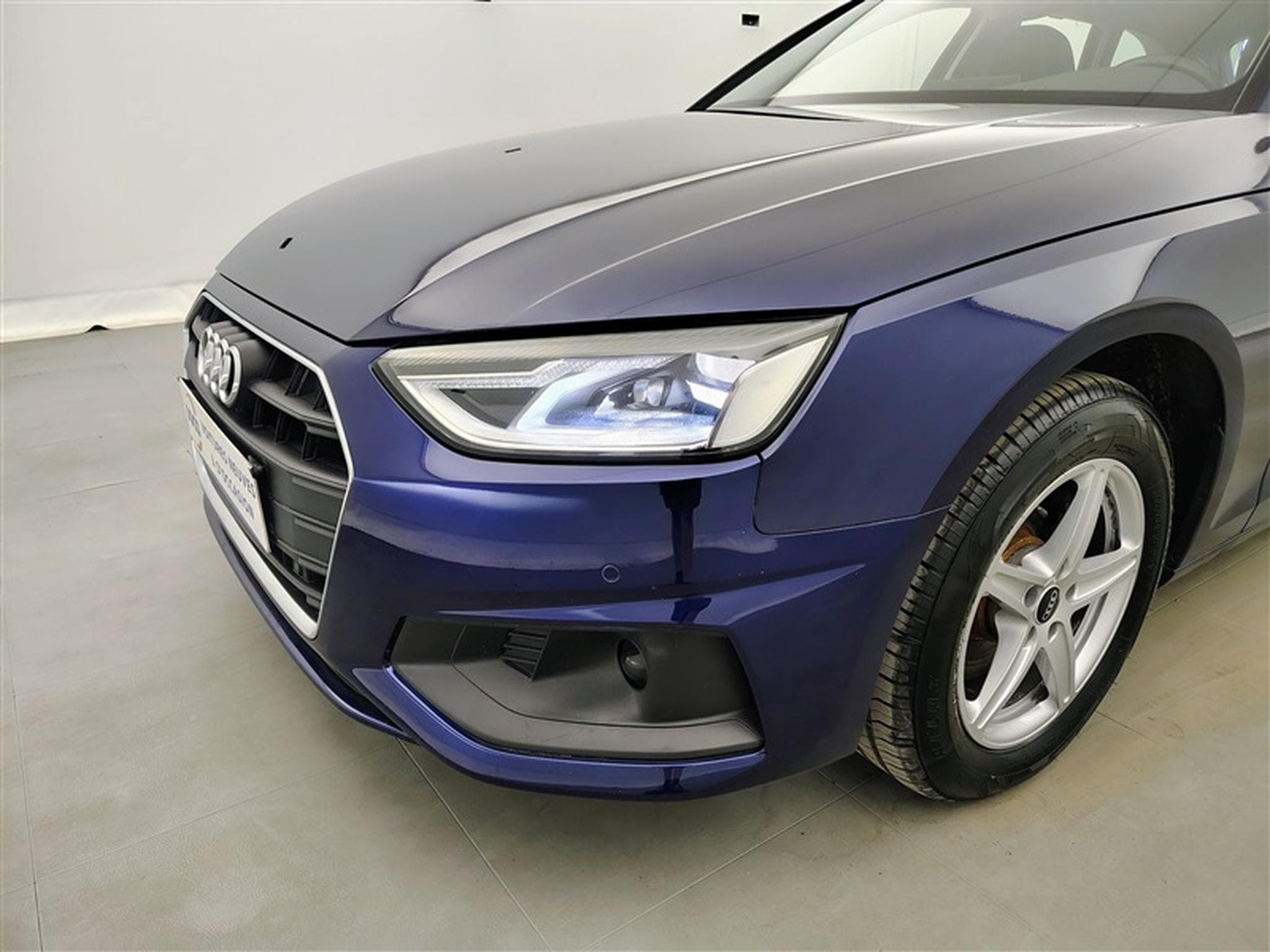 Audi A4 Avant 35 TFSI Business Edition S tronic/NAVI/LED/JA16/PDC (2021) - Foto 15